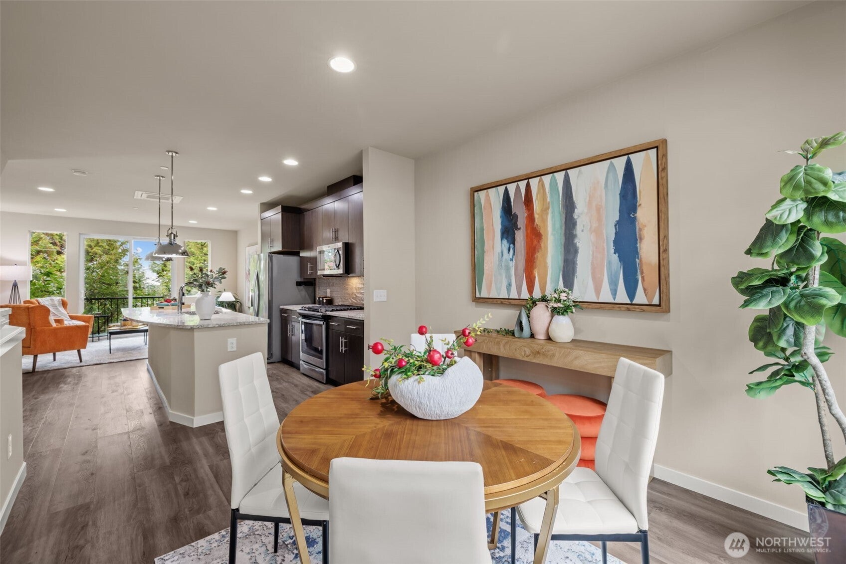 Everett, Washington, 98208, United States, 2 Bedrooms Bedrooms, ,2 BathroomsBathrooms,Residential,For Sale,1975996