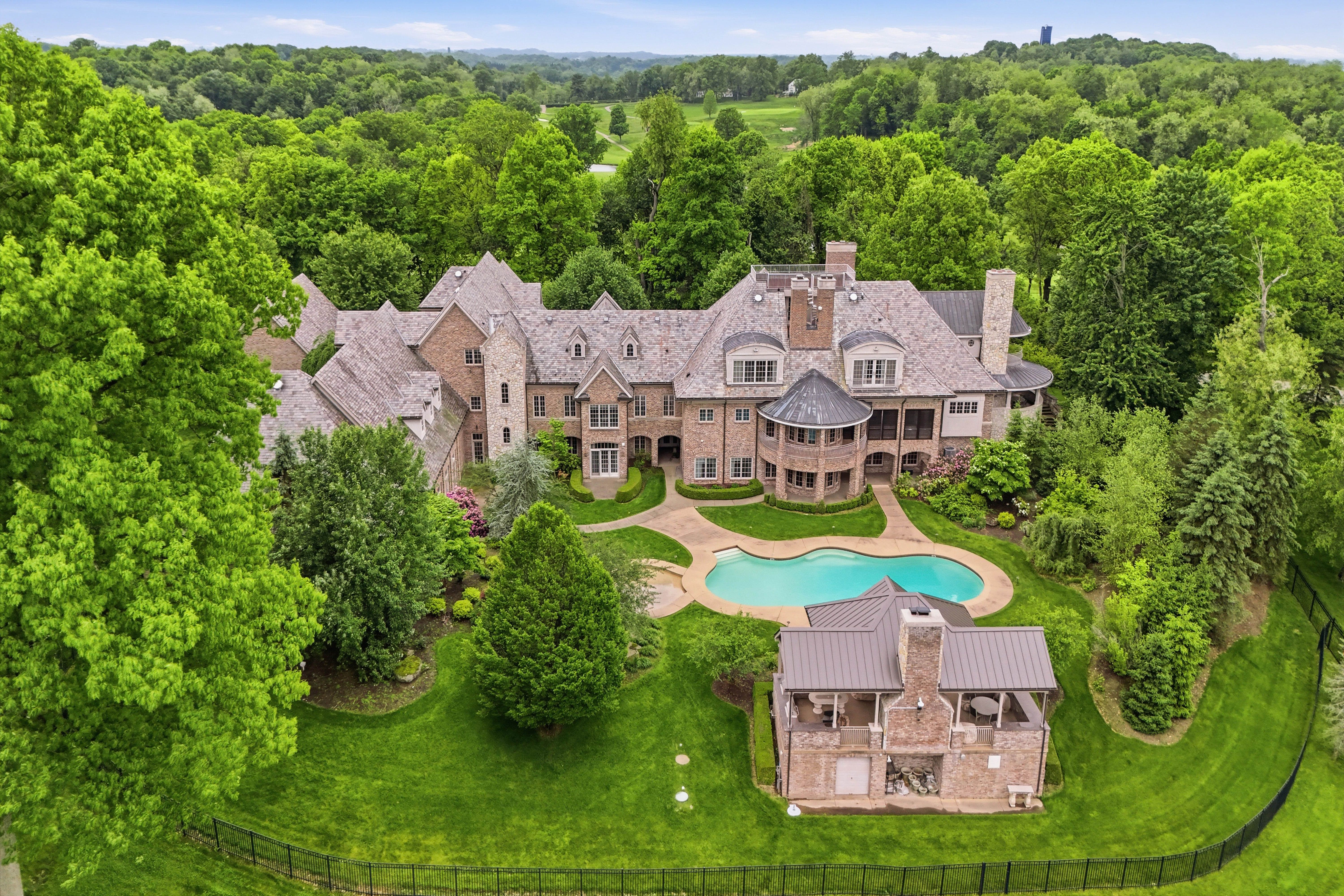 141 Beech Ridge Drive- An Architectural Estate Designed for a Life Well Lived - 物件實景