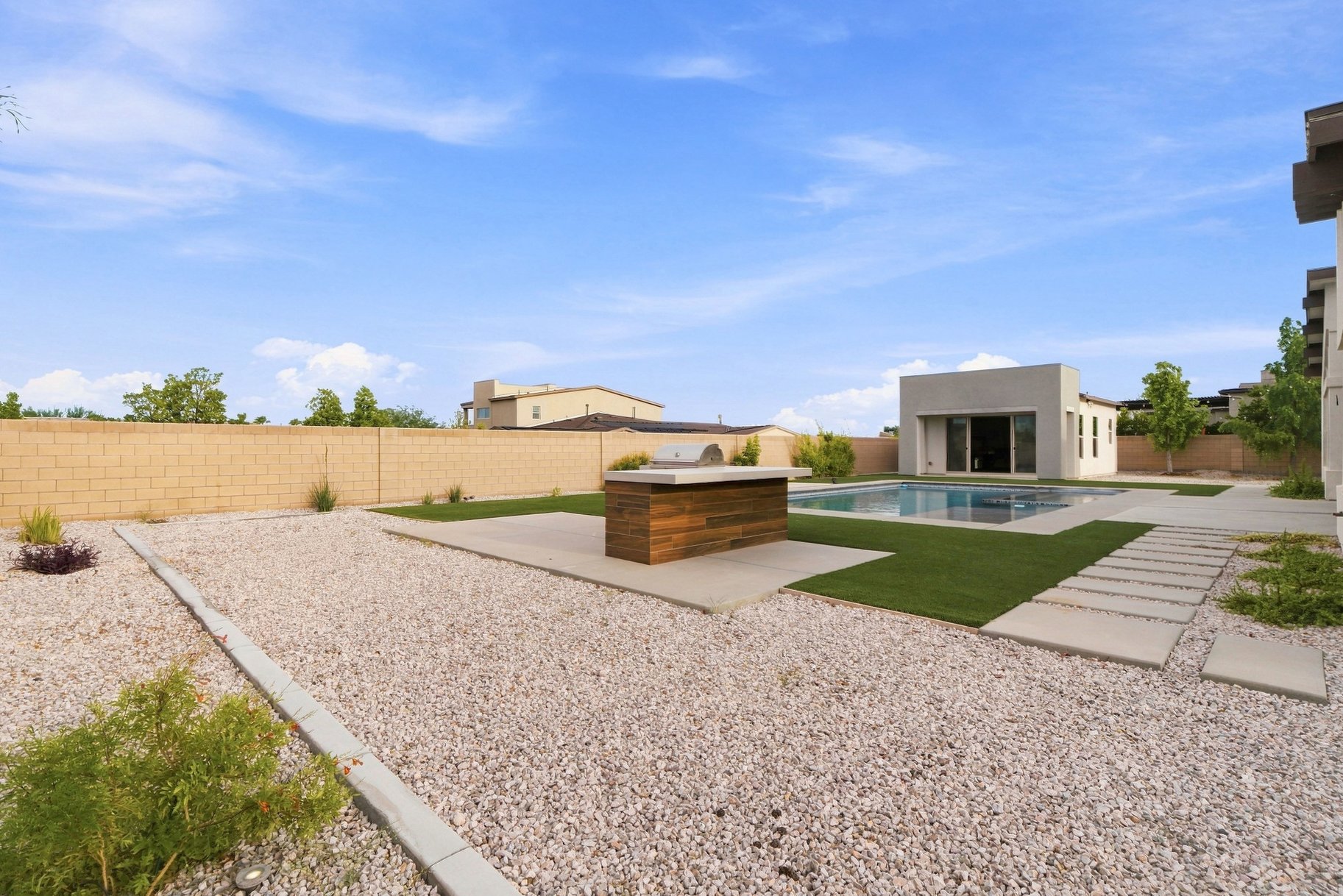  Southwest Beauty On 1/2 an Acre - 物件實景