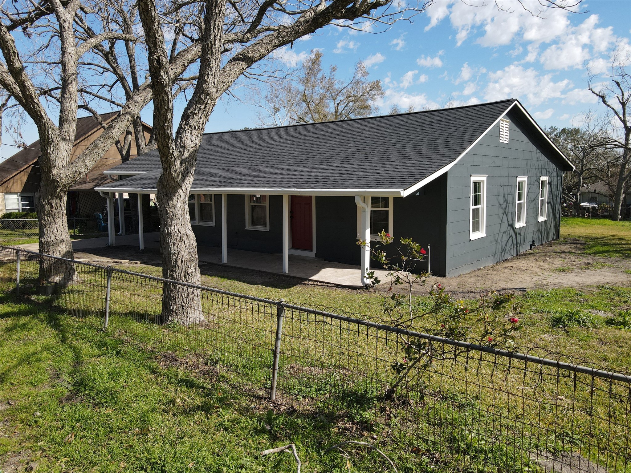  407 N Amthor Street,Bellville, TX, 77418 - 物件實景