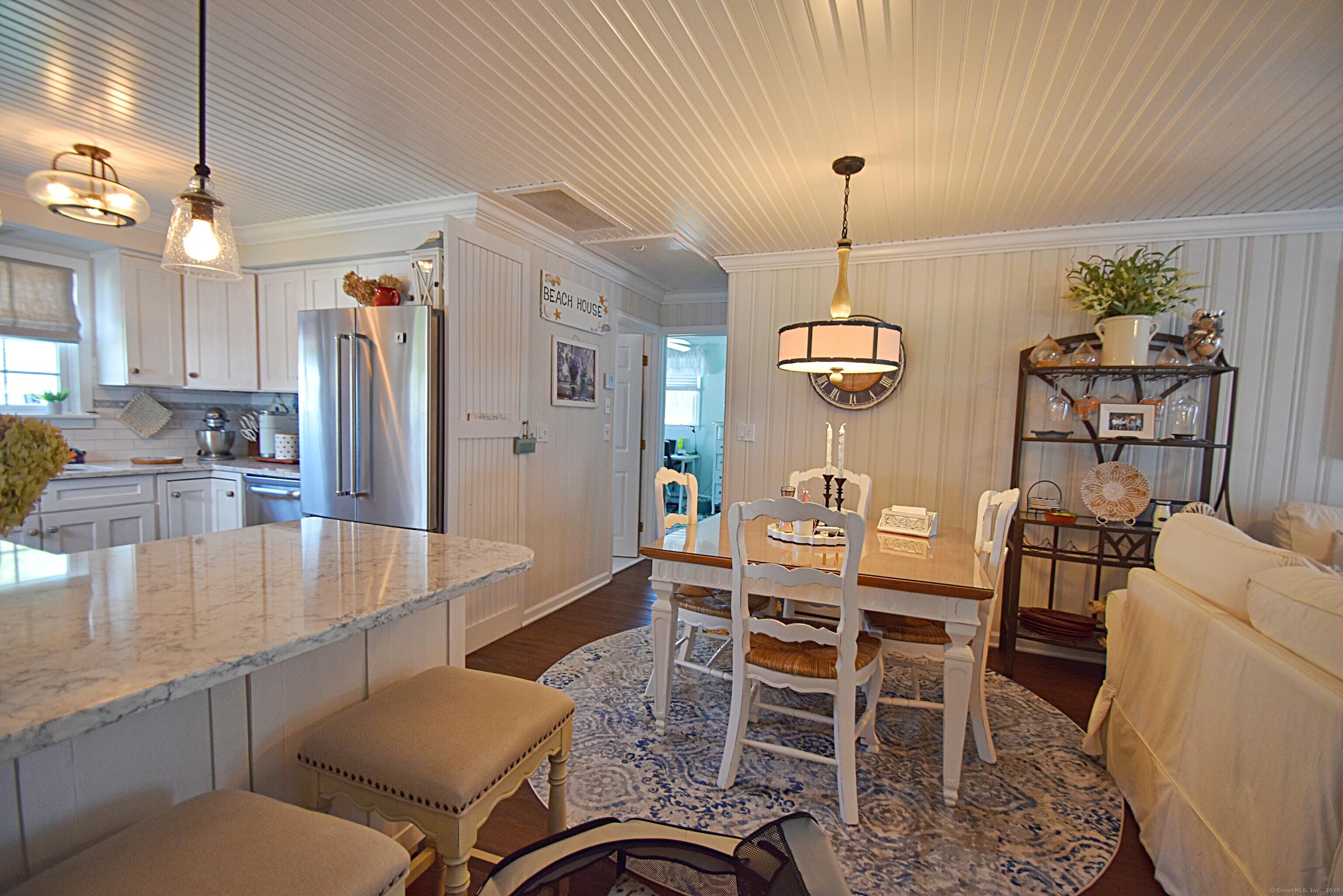 Clinton, Connecticut, 06413, United States, 3 Bedrooms Bedrooms, ,2 BathroomsBathrooms,Residential,For Sale,1914368