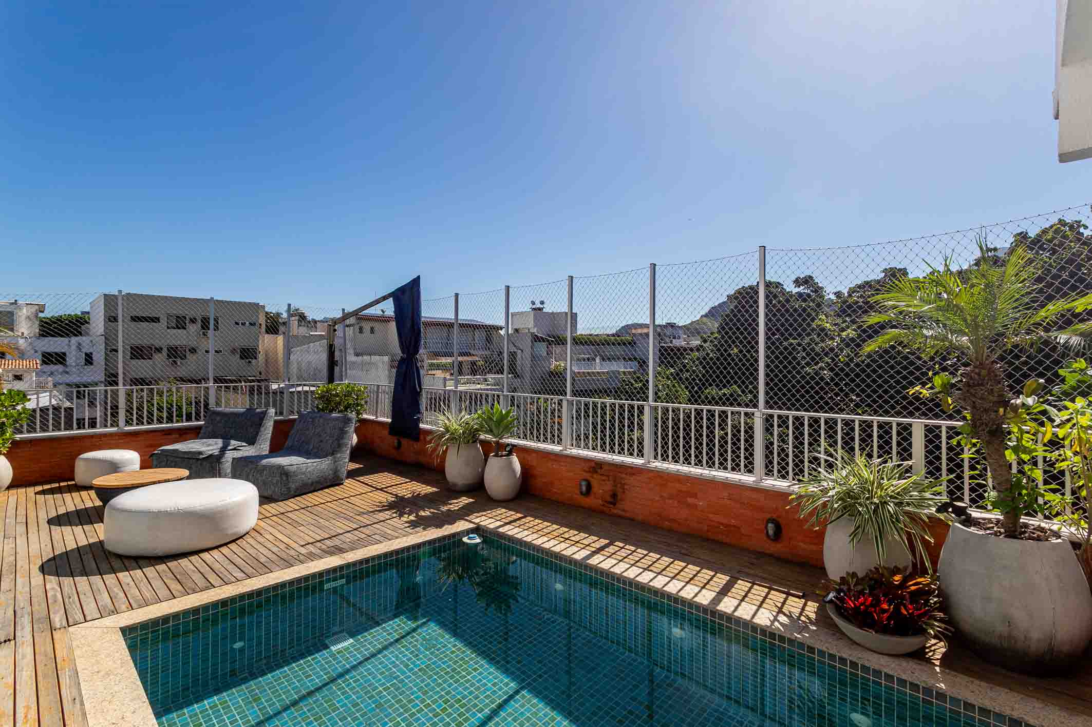  Jardim Oceânico, linear penthouse with four suites and leisure area - 物件實景