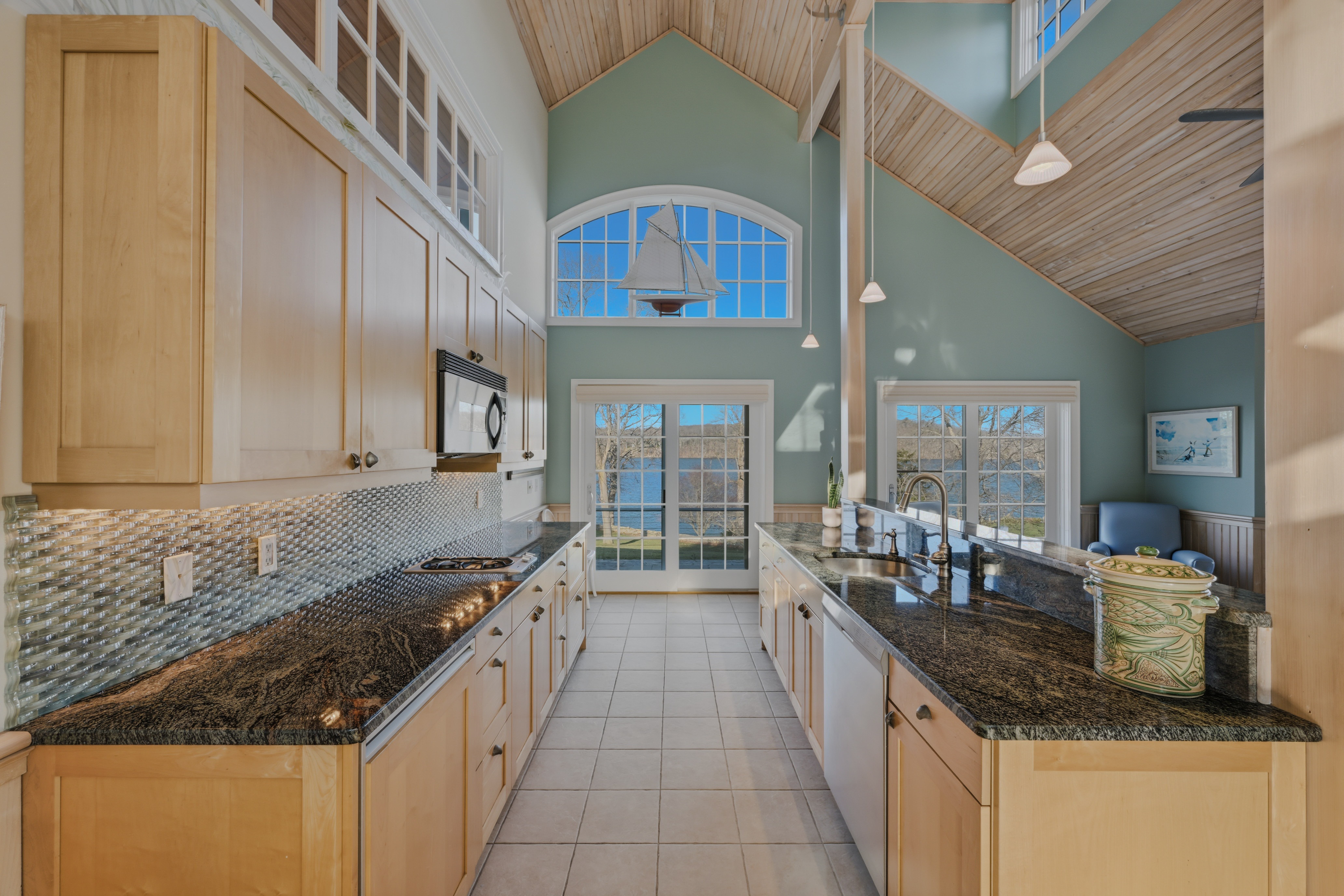  Exceptional Waterfront Estate on the Ct. River - 物件實景