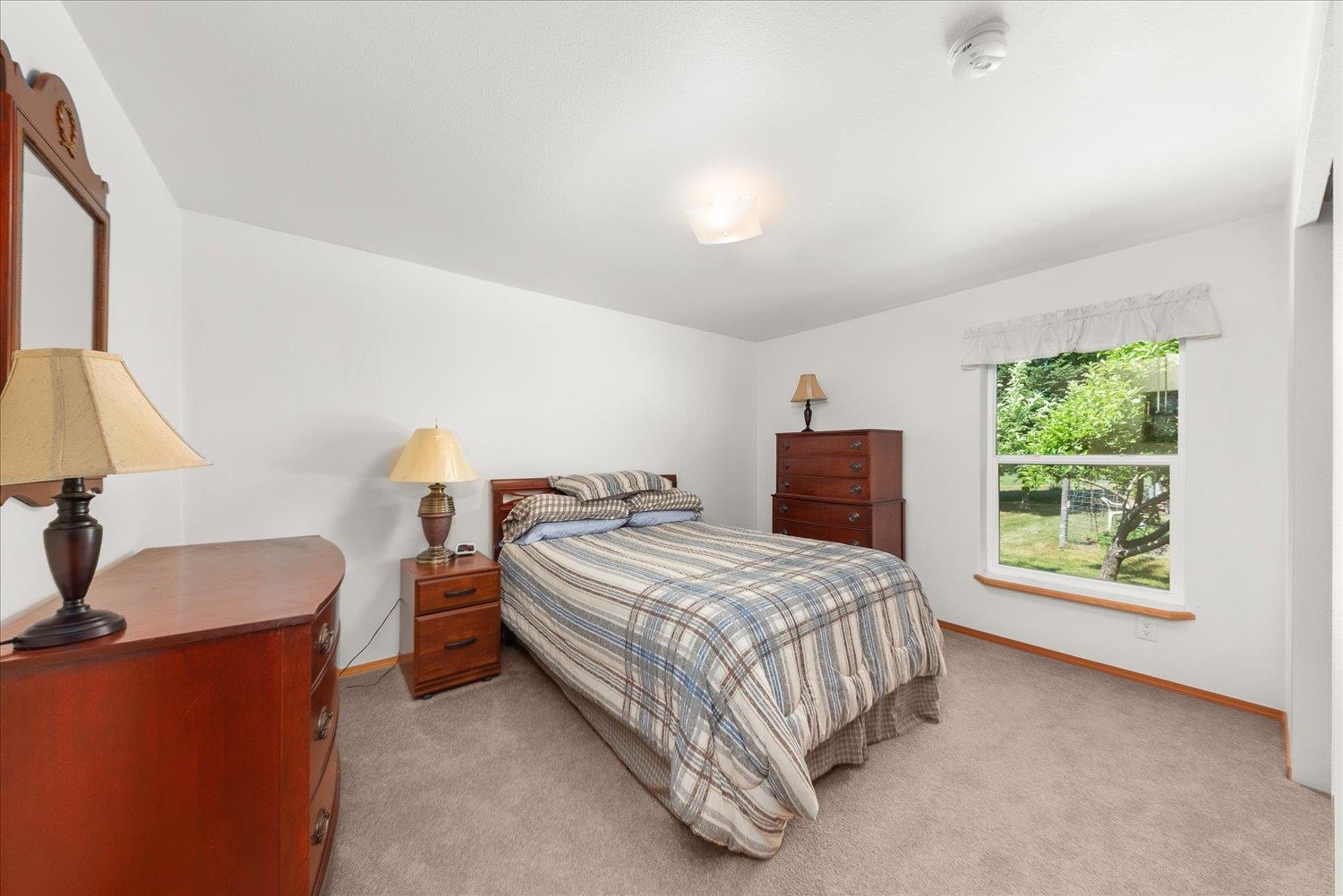 Chewelah, Washington, 99109, United States, 3 Bedrooms Bedrooms, ,2 BathroomsBathrooms,Residential,For Sale,1973712