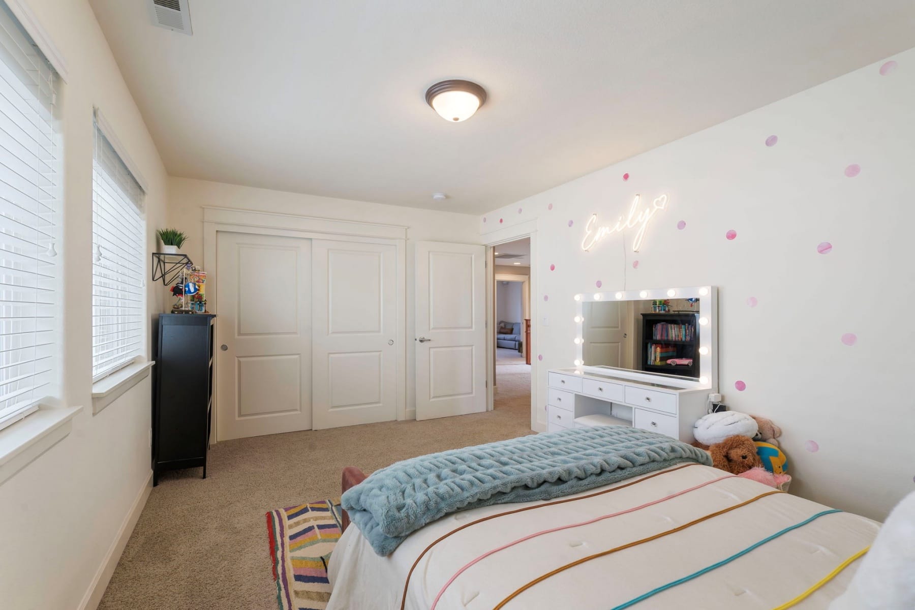  19329 SE 14TH WAY Camas, WA 98607 - 物件實景