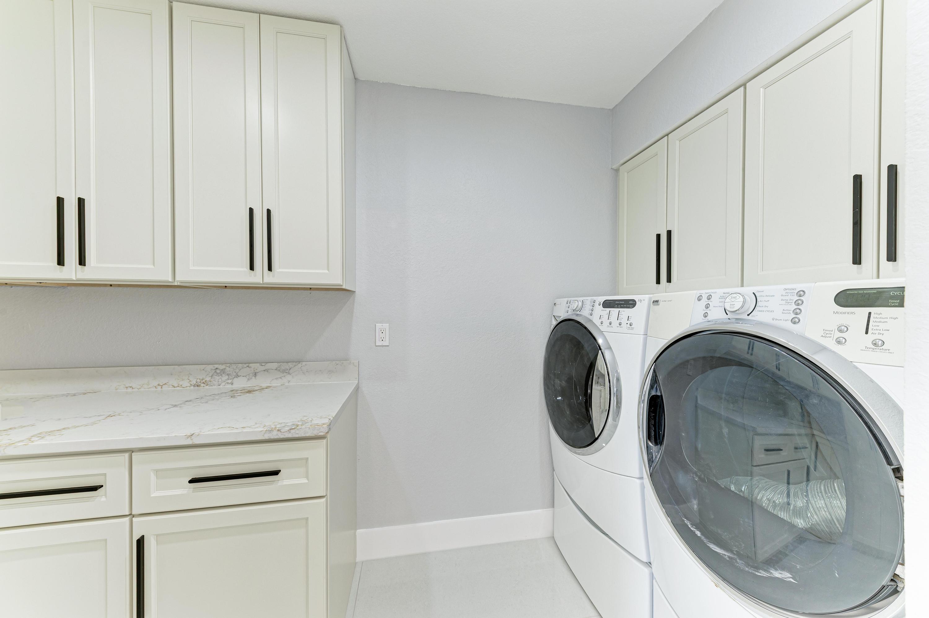 Port Charlotte, Florida, 33952, United States, 4 Bedrooms Bedrooms, ,5 BathroomsBathrooms,Residential,For Sale,2003235