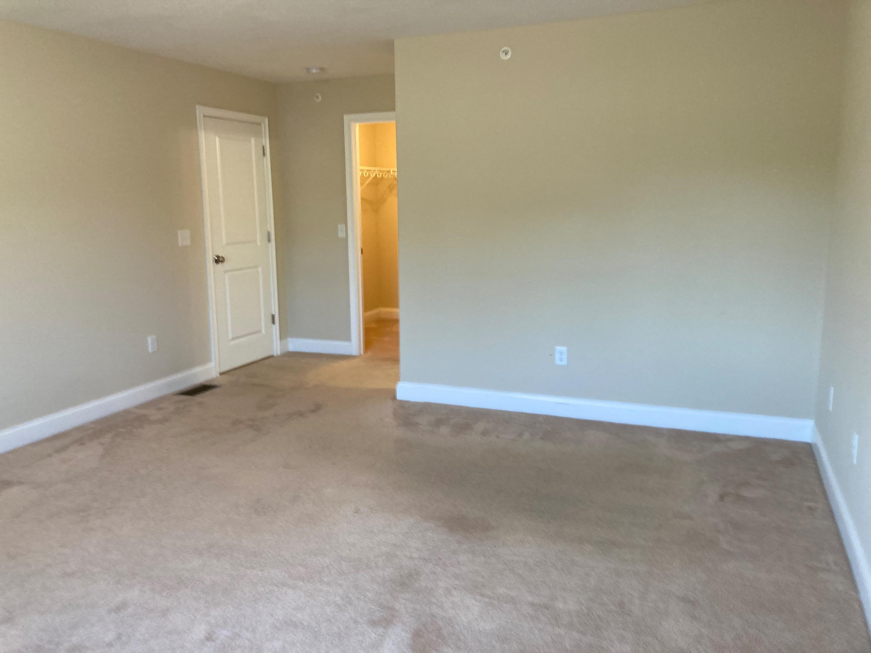 Brentwood, New Hampshire, 03833, United States, 2 Bedrooms Bedrooms, ,2 BathroomsBathrooms,Residential,For Sale,1905926