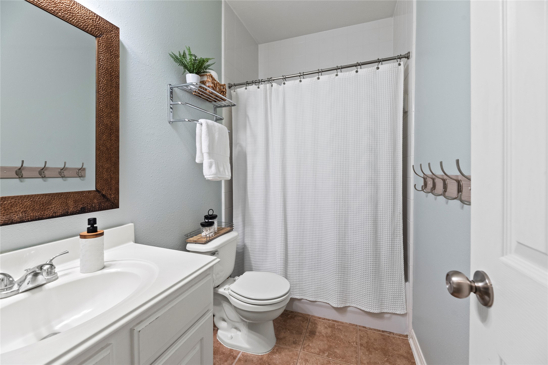 Cypress, Texas, 77433, United States, 5 Bedrooms Bedrooms, ,3 BathroomsBathrooms,Residential,For Sale,1911383