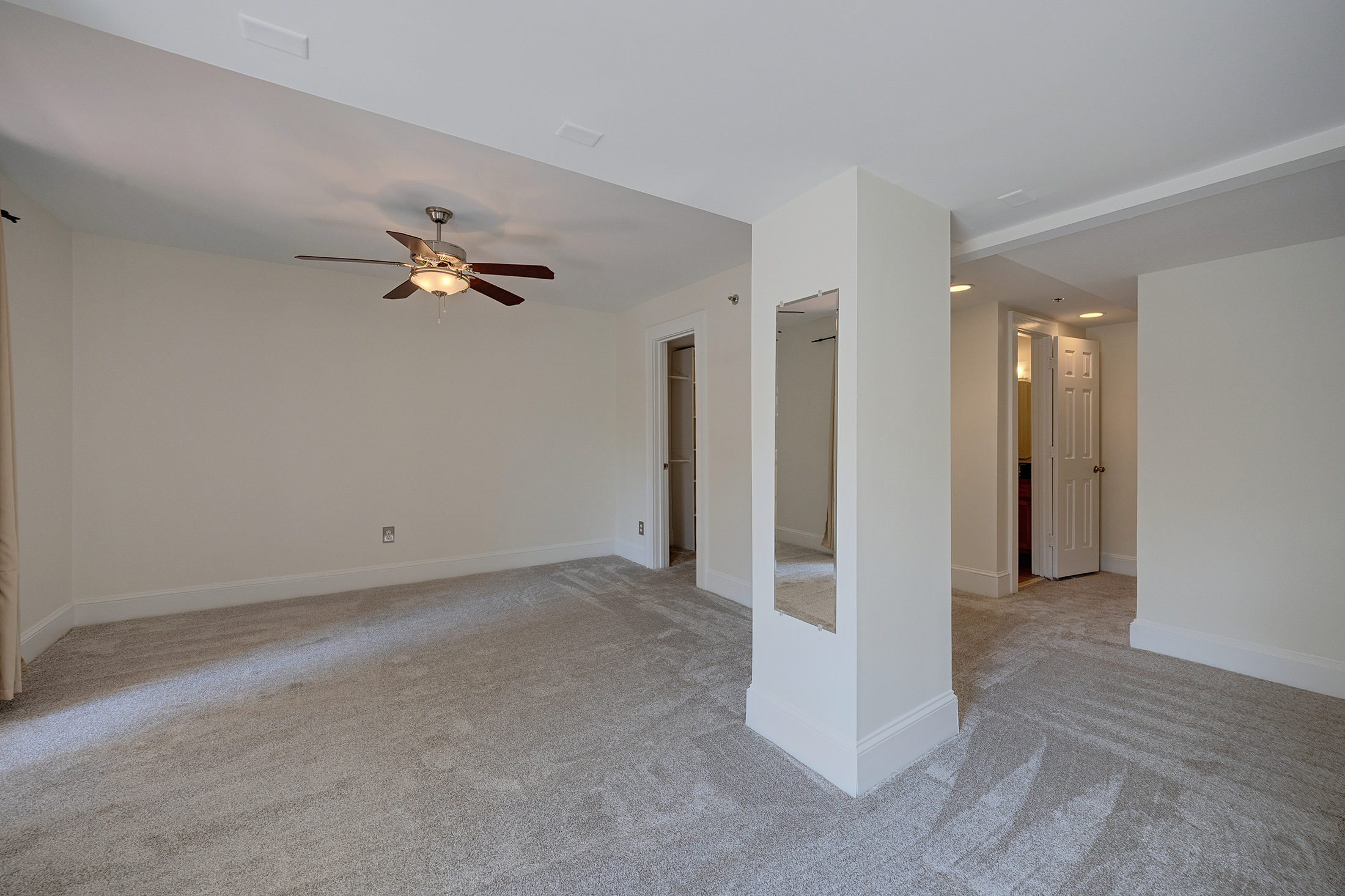  Charming Condo Set in the Iconic Alhambra Building in the Heart of Buckhead - 物件實景