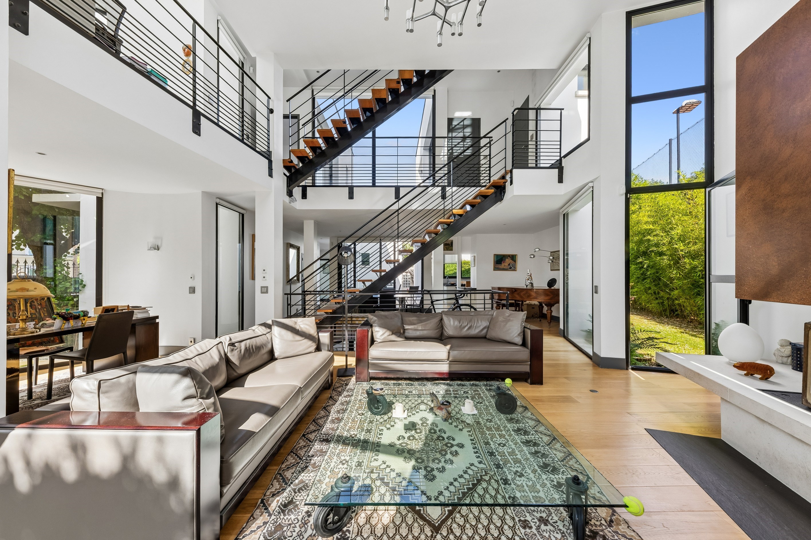  Anthony Béchu Signature Home in Saint-Cloud