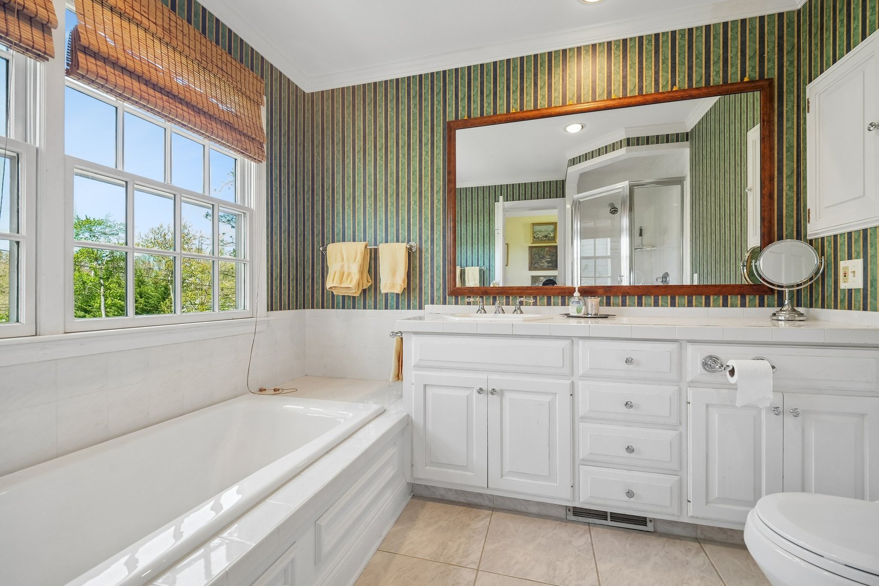  Beautifully Renovated Colonial is a Garden Lover
