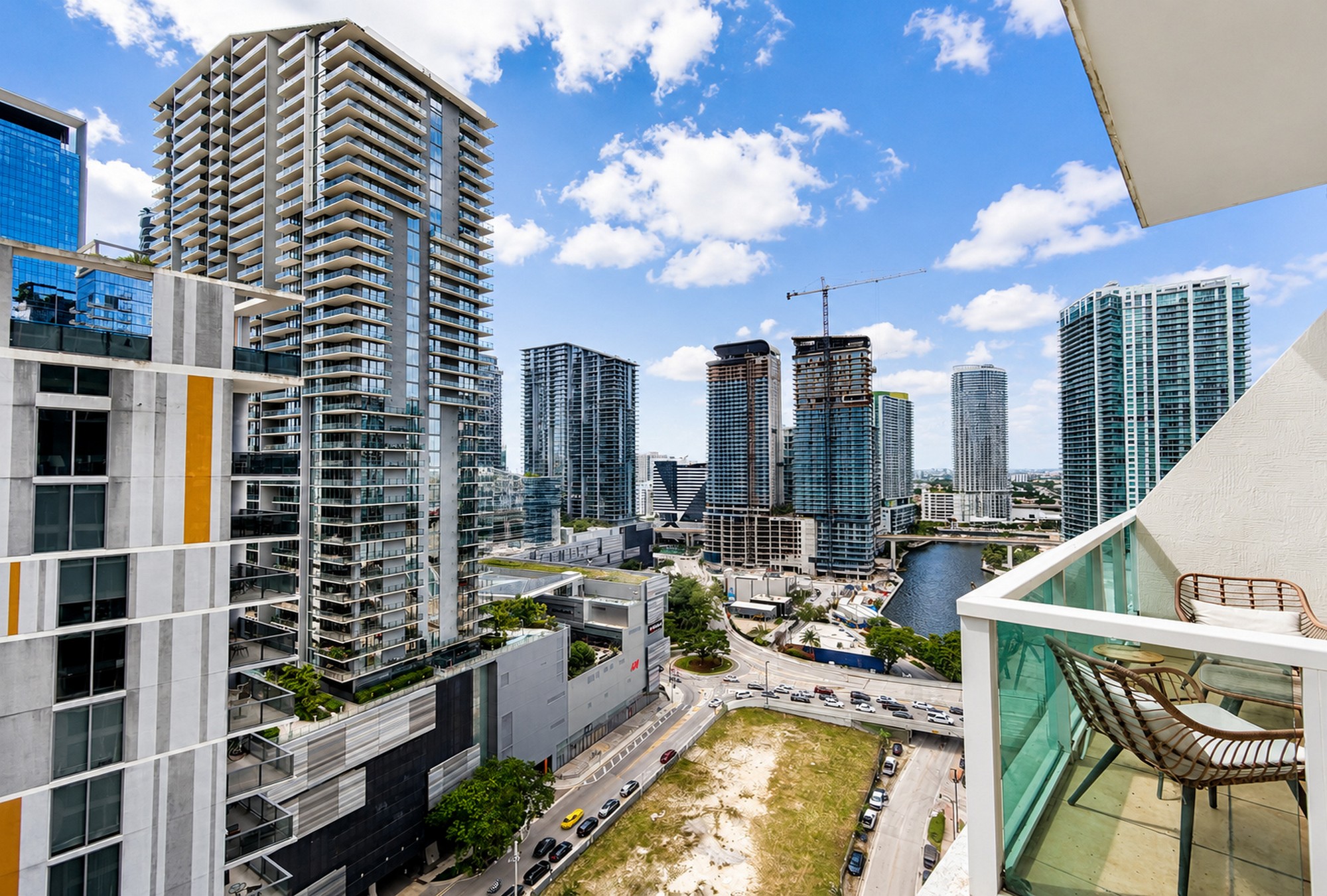  41 SE 5th St, Miami, FL, 33131 - 物件實景