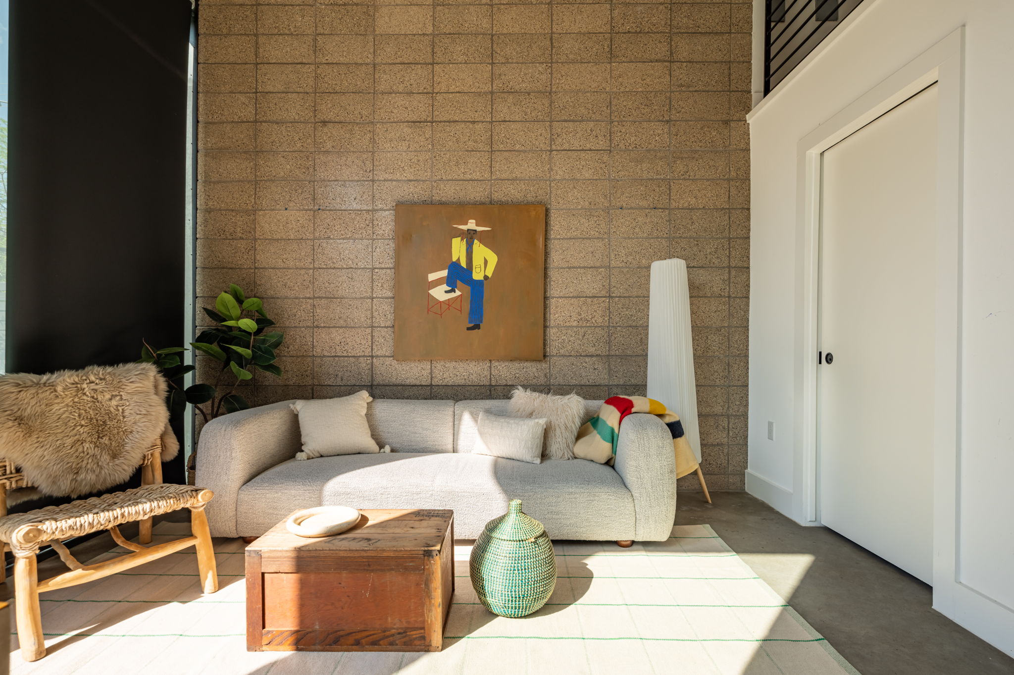  E. 2nd Sancuarty - 物件實景