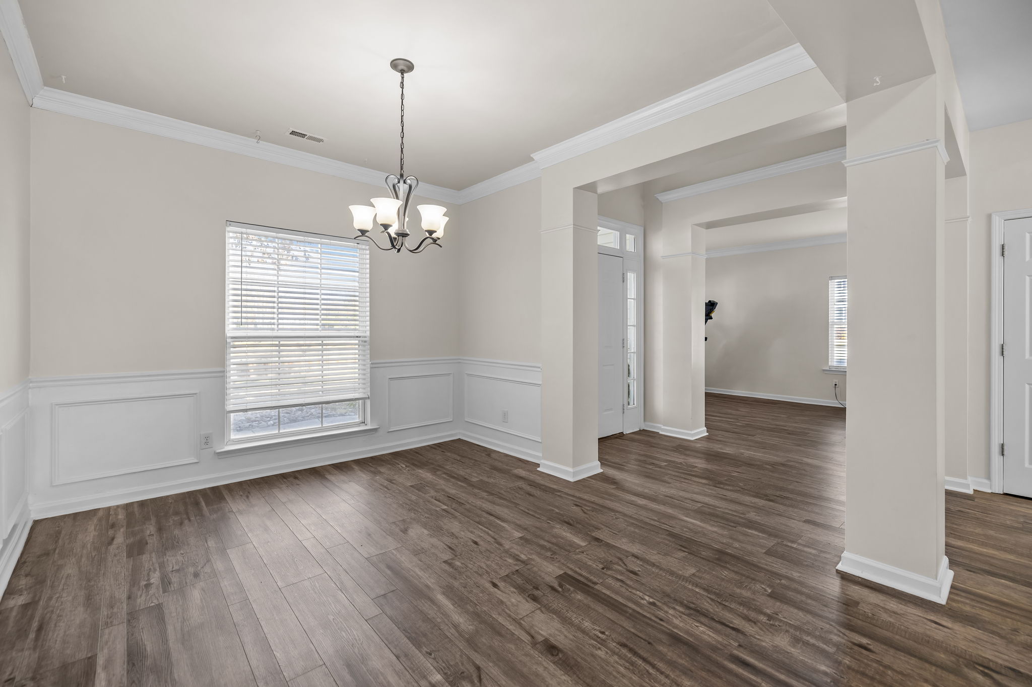 Matthews, North Carolina, 28105, United States, 6 Bedrooms Bedrooms, ,3 BathroomsBathrooms,Residential,For Sale,2005712