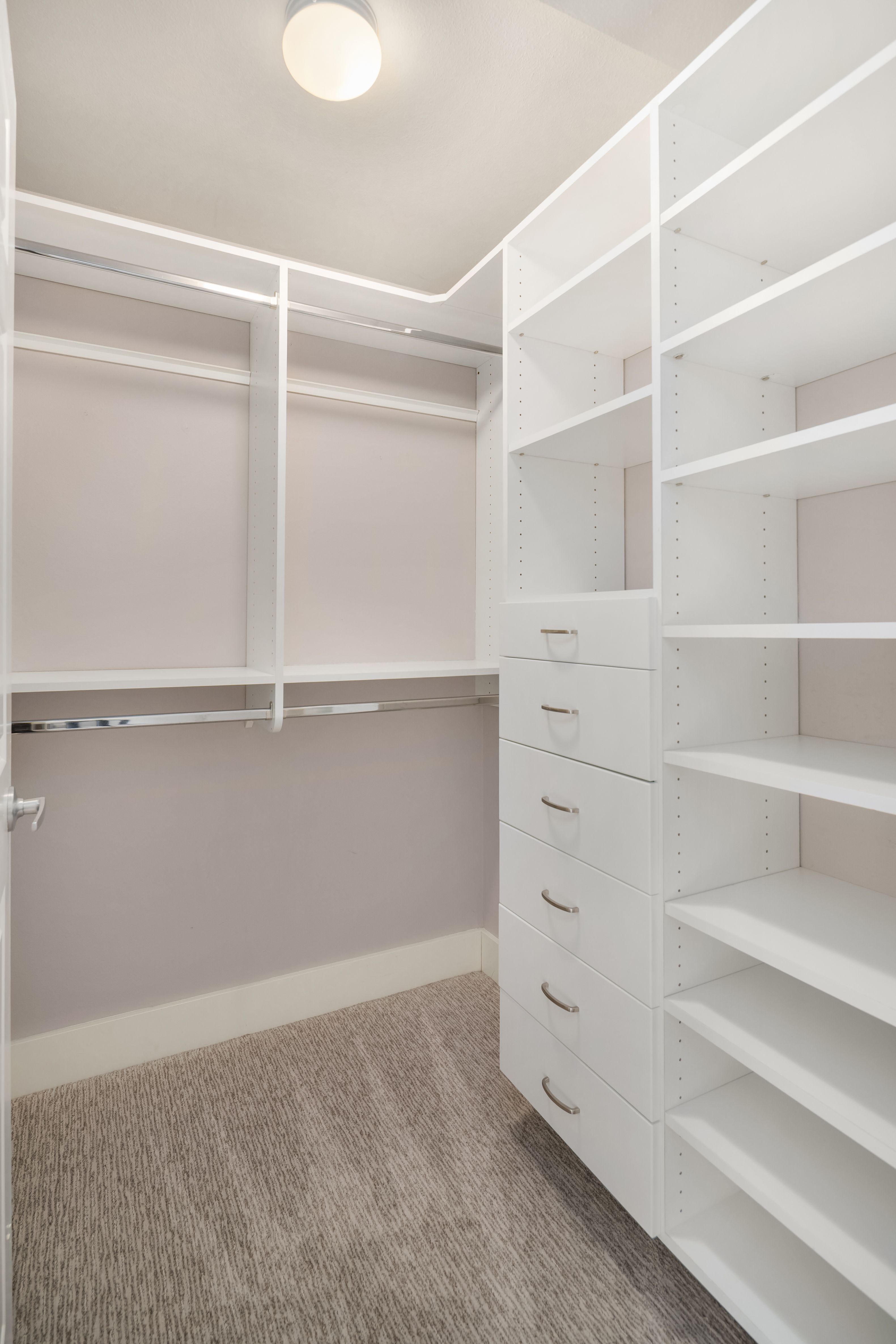  120 1st Ave W Unit #501, Seattle, WA 98119 - 物件實景