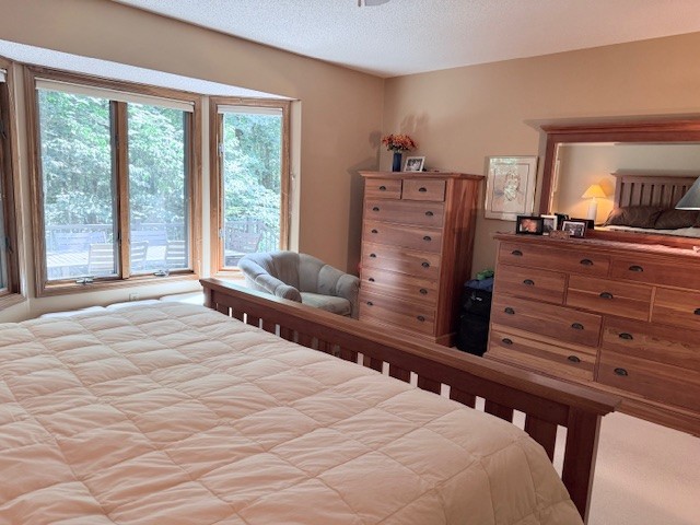 Crossville, Tennessee, 38558, United States, 3 Bedrooms Bedrooms, ,4 BathroomsBathrooms,Residential,For Sale,1980171