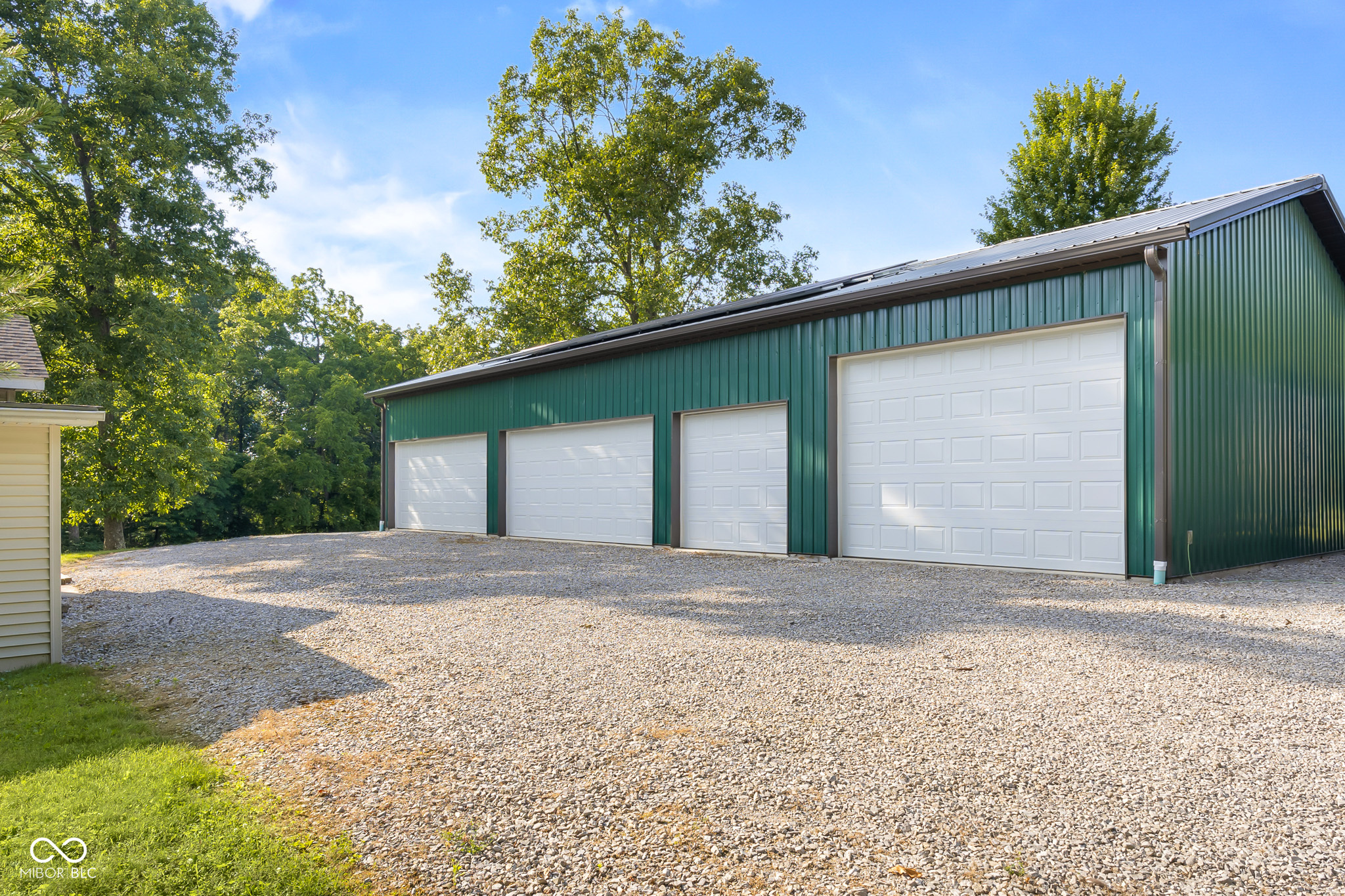 Columbus, Indiana, 47201, United States, 3 Bedrooms Bedrooms, ,3 BathroomsBathrooms,Residential,For Sale,1888305
