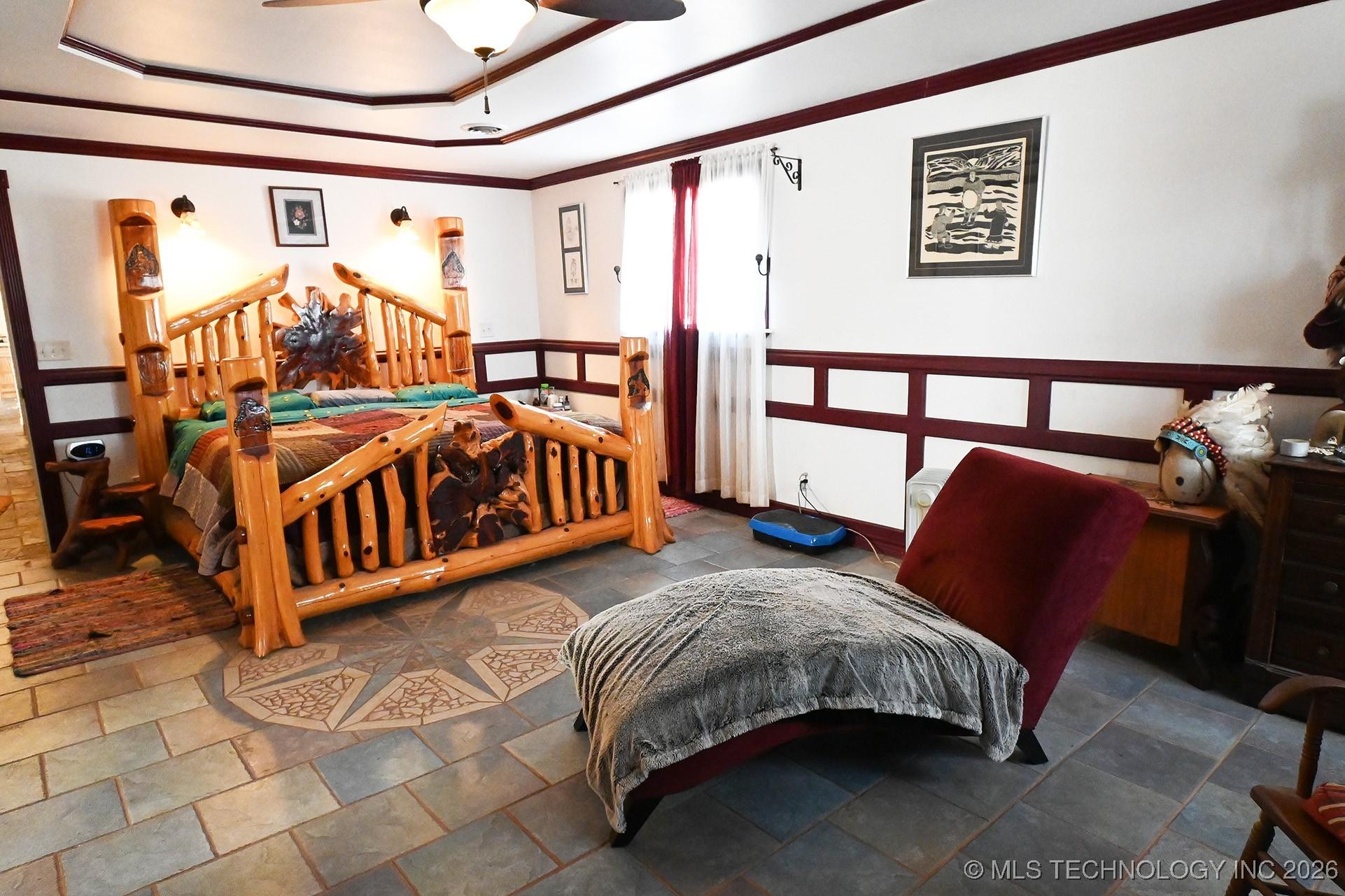 Sallisaw, Oklahoma, 74955, United States, 6 Bedrooms Bedrooms, ,4 BathroomsBathrooms,Residential,For Sale,2009244