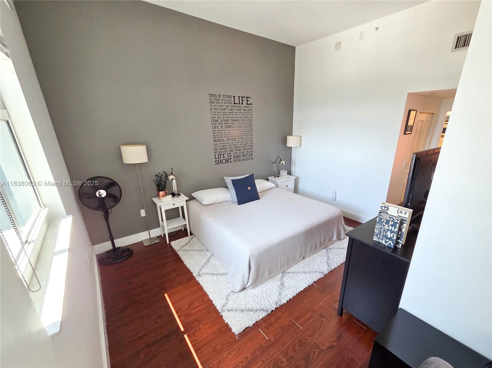 Miami, Florida, 33130, United States, 2 Bedrooms Bedrooms, ,2 BathroomsBathrooms,Residential,For Sale,1936974