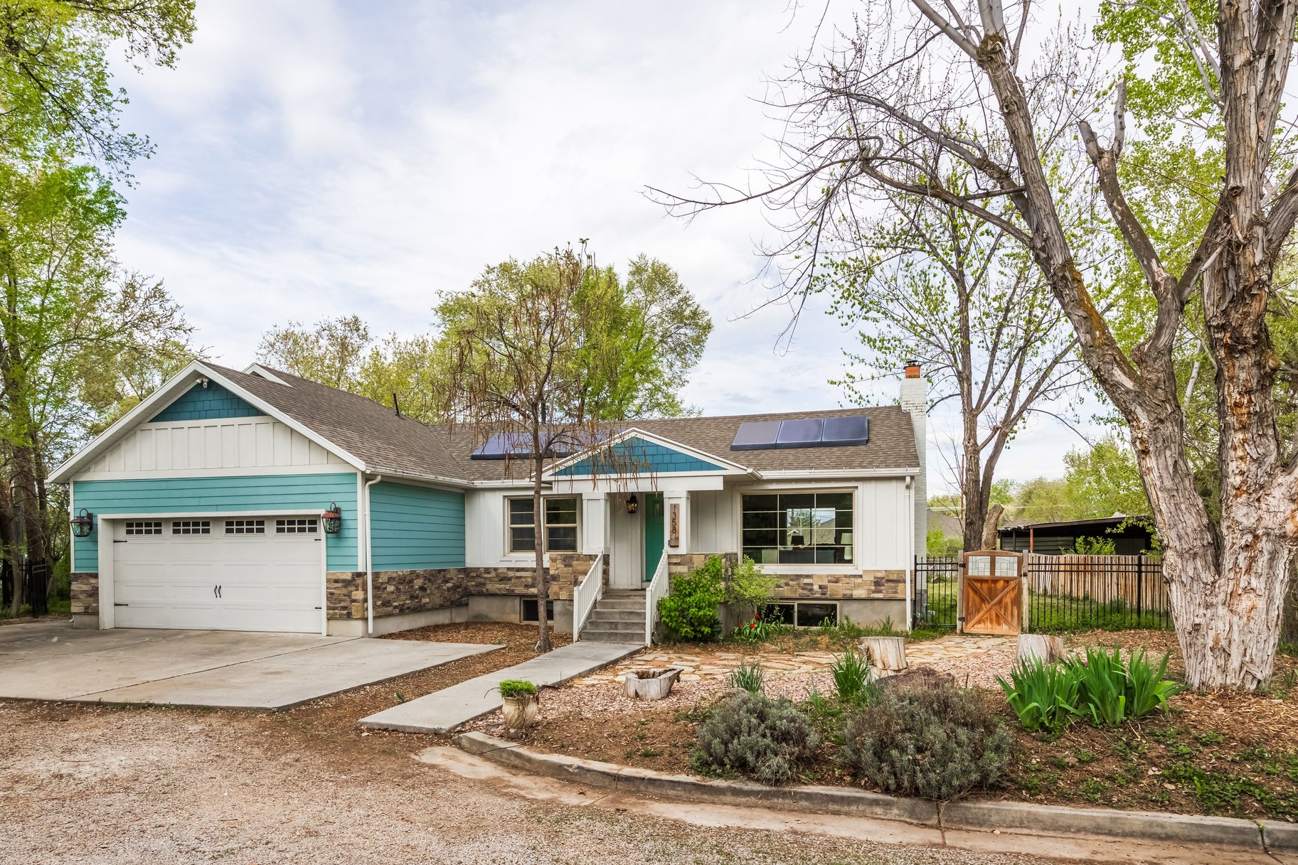  Spacious Property Down a Private Lane - 物件實景