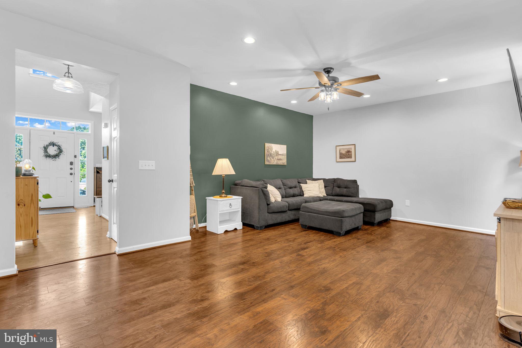 Chesapeake Beach, Maryland, 20732, United States, 4 Bedrooms Bedrooms, ,3 BathroomsBathrooms,Residential,For Sale,1916121