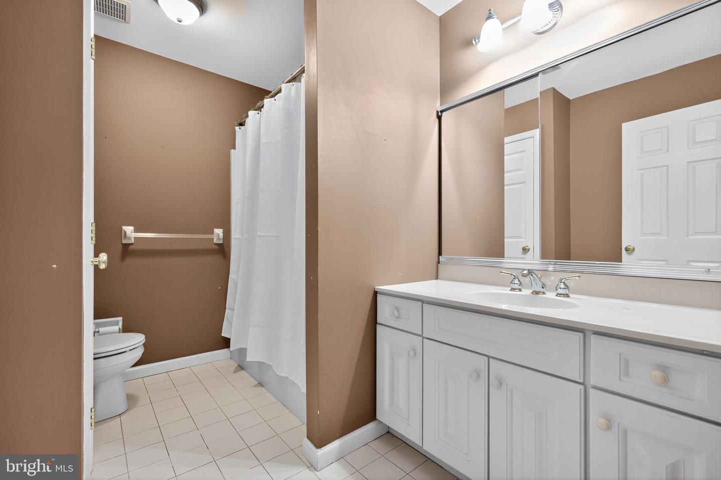 Wallingford, Pennsylvania, 19086, United States, 3 Bedrooms Bedrooms, ,4 BathroomsBathrooms,Residential,For Sale,2000507