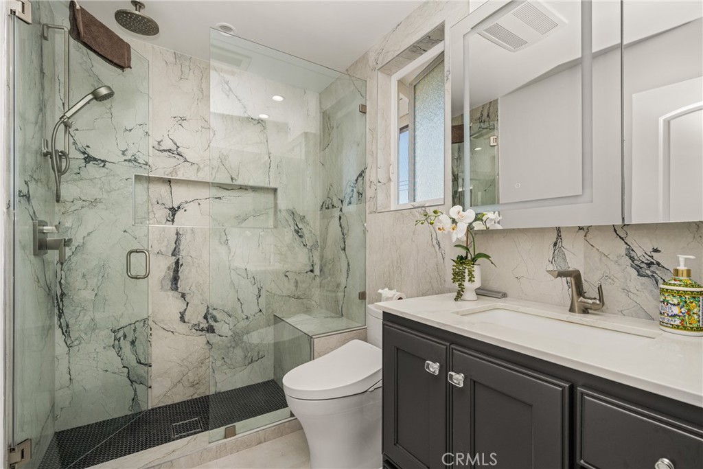 Orange, California, 92865, United States, 4 Bedrooms Bedrooms, ,3 BathroomsBathrooms,Residential,For Sale,1989435