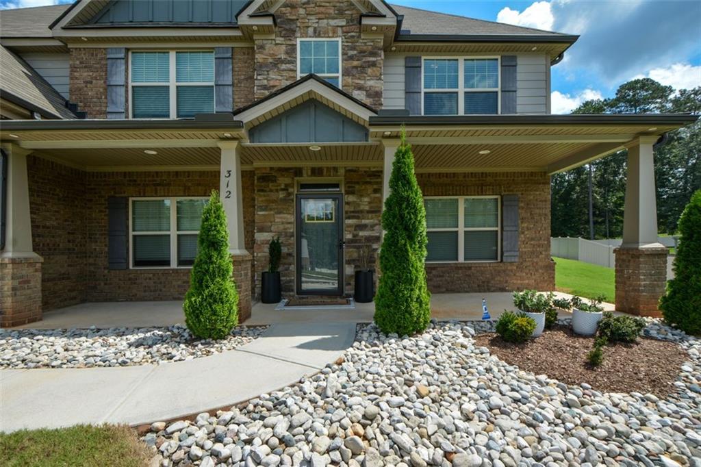 Mcdonough, Georgia, 30252, United States, 5 Bedrooms Bedrooms, ,5 BathroomsBathrooms,Residential,For Sale,1932740