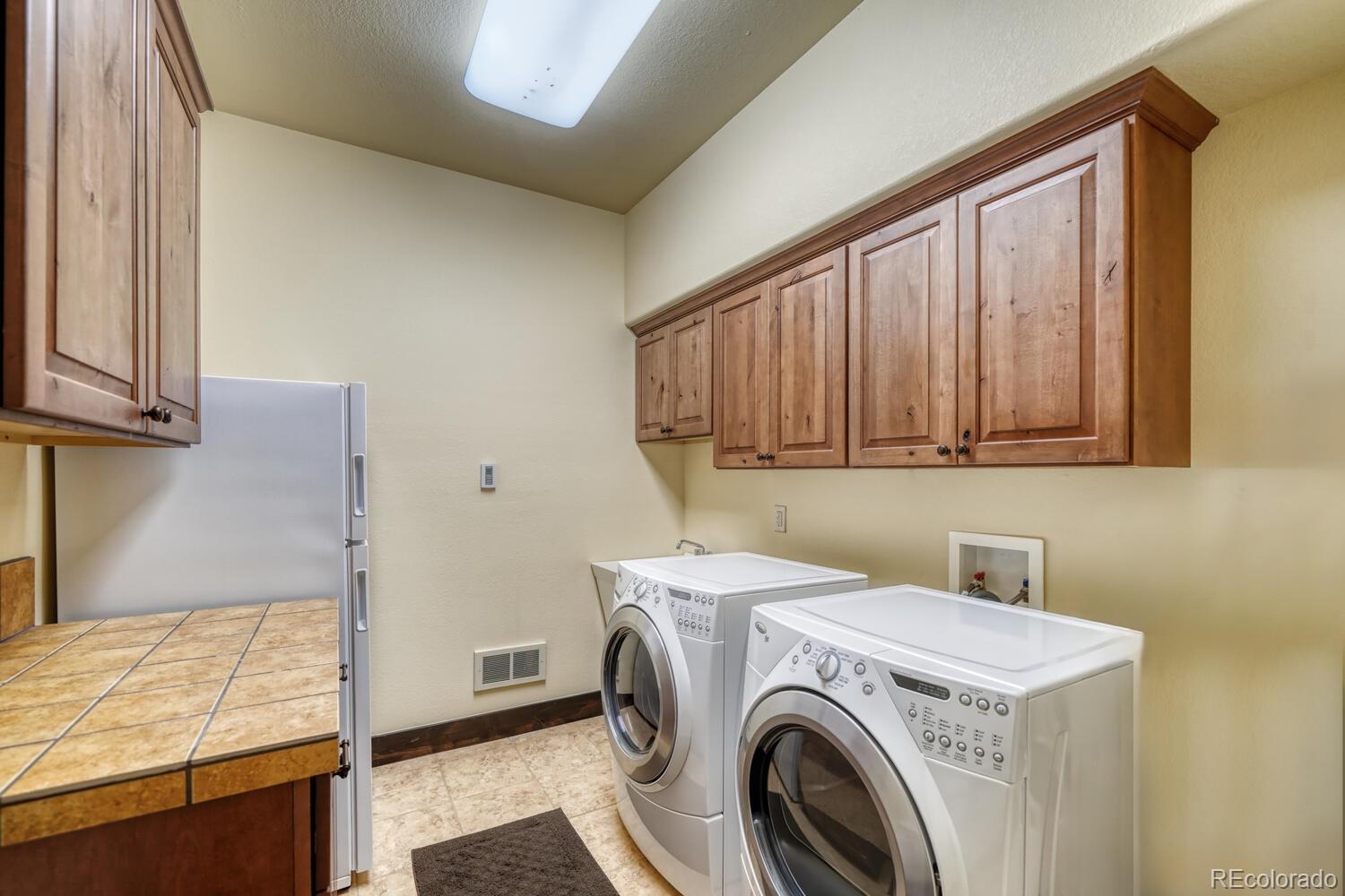 Salida, Colorado, 81201, United States, 4 Bedrooms Bedrooms, ,3 BathroomsBathrooms,Residential,For Sale,1981724