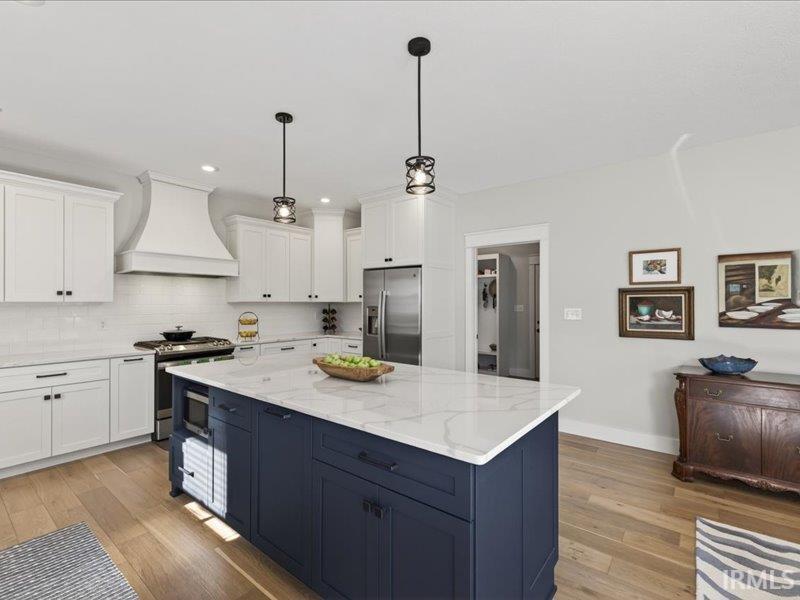 Bloomington, Indiana, 47404, United States, 4 Bedrooms Bedrooms, ,3 BathroomsBathrooms,Residential,For Sale,2049125