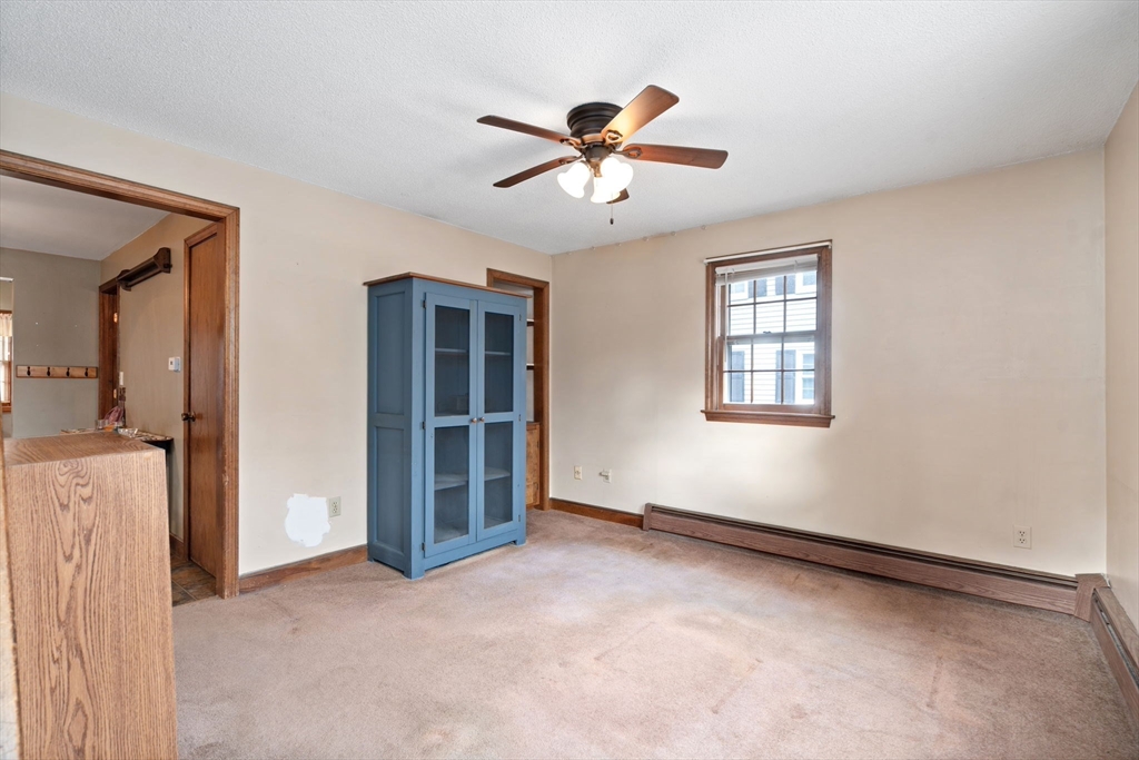 Maynard, Massachusetts, 01754, United States, 3 Bedrooms Bedrooms, ,2 BathroomsBathrooms,Residential,For Sale,1994819