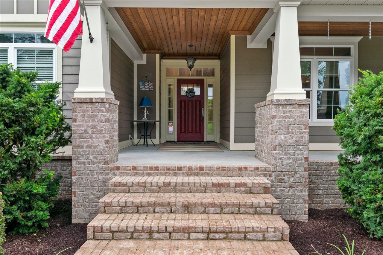 Franklin, Kentucky, 42134, United States, 6 Bedrooms Bedrooms, ,3 BathroomsBathrooms,Residential,For Sale,2002966