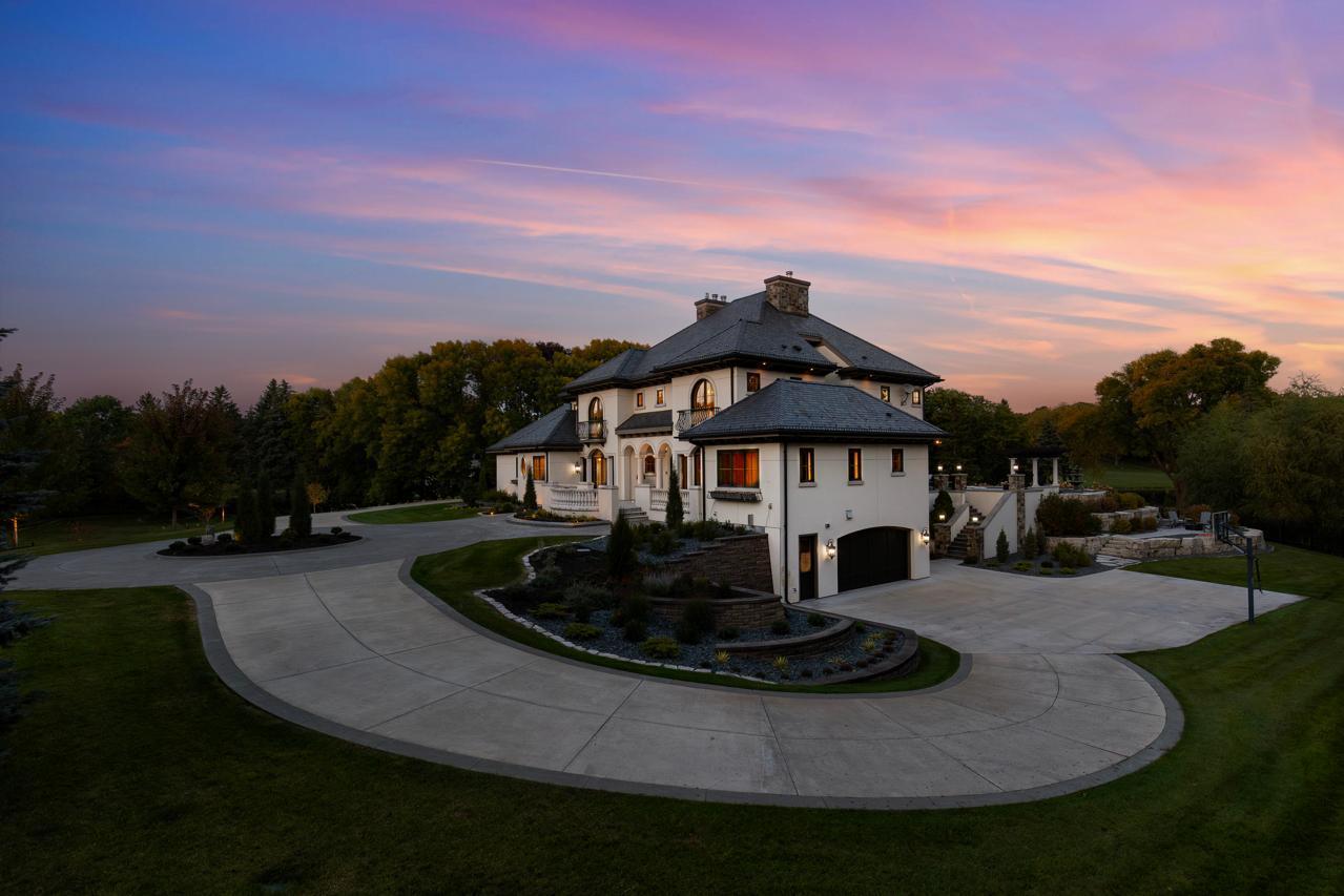 Medina, Minnesota, 55391, United States, 6 Bedrooms Bedrooms, ,5 BathroomsBathrooms,Residential,For Sale,1908867