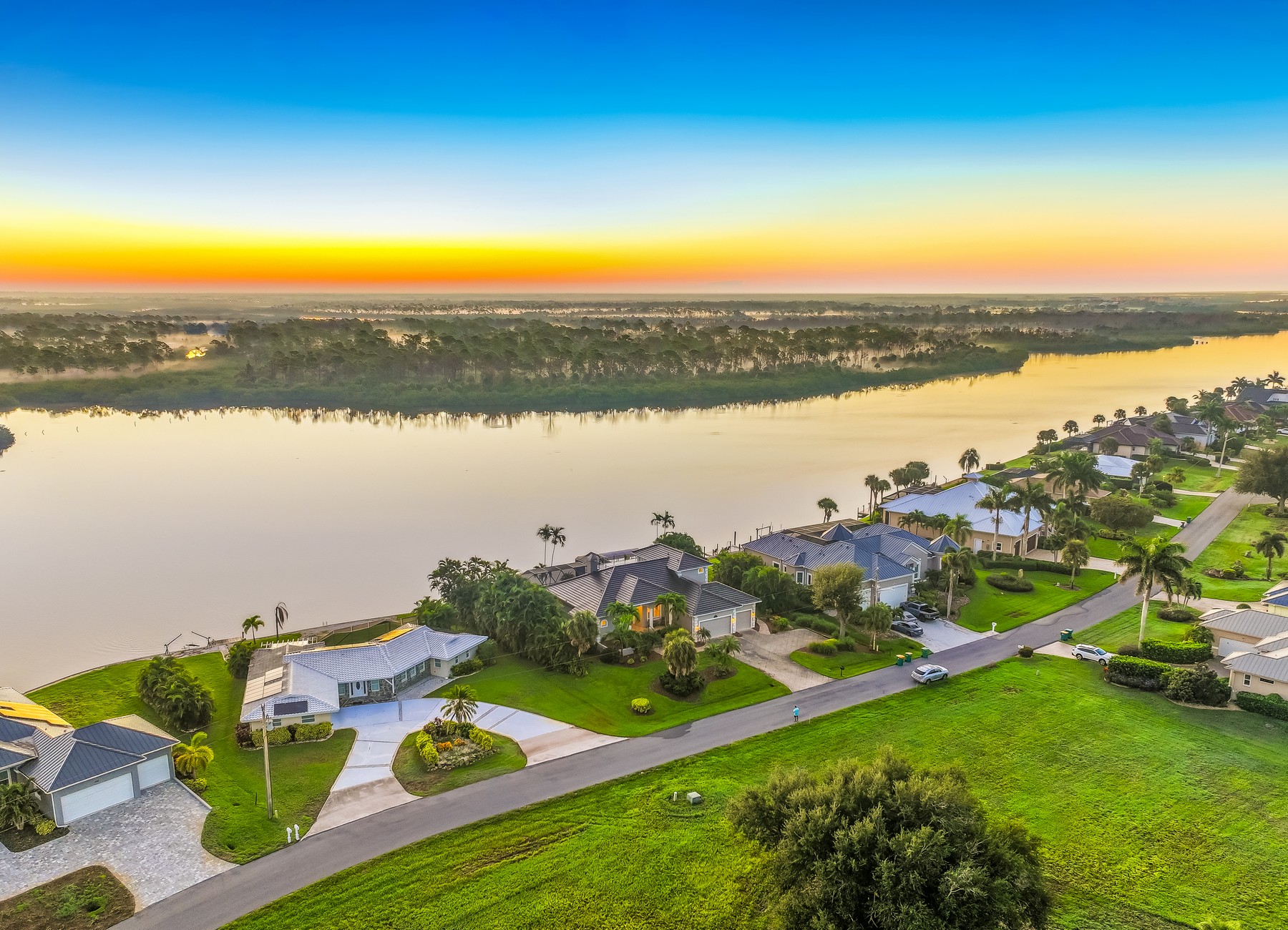  390 Coral Creek Drive - 物件實景