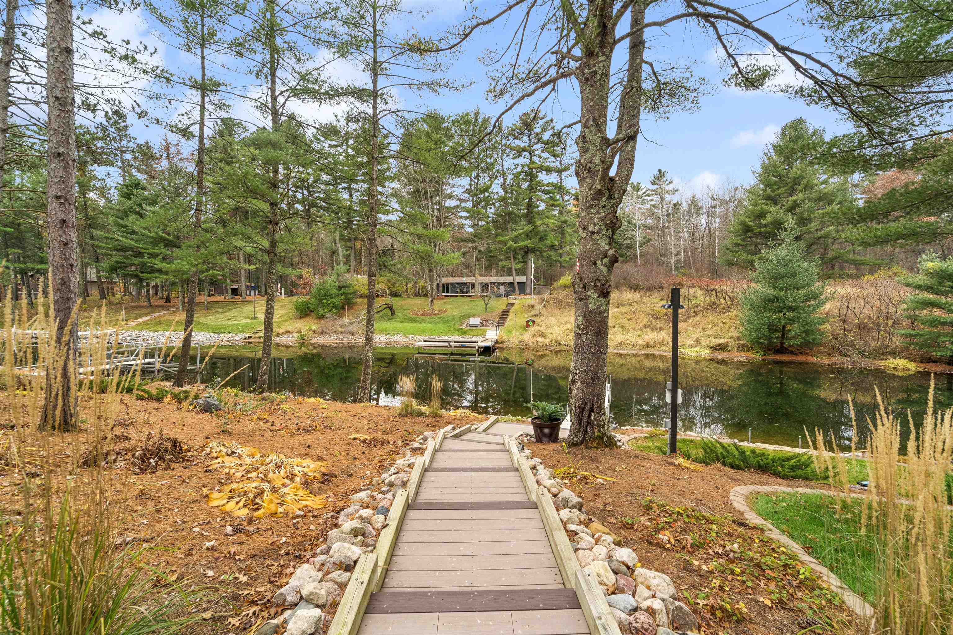 KESHENA, Wisconsin, 54135, United States, 3 Bedrooms Bedrooms, ,3 BathroomsBathrooms,Residential,For Sale,1987764