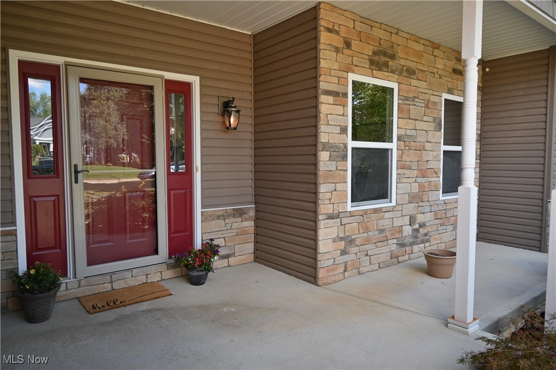 Westfield Center, Ohio, 44251, United States, 4 Bedrooms Bedrooms, ,3 BathroomsBathrooms,Residential,For Sale,1977060