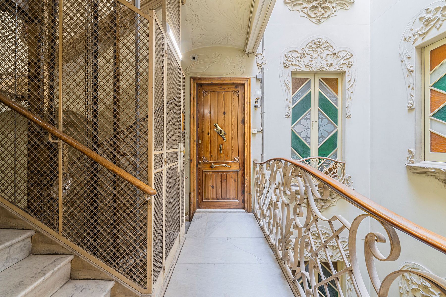  An architectural gem on Enric Granados  Trophy Asset - 物件實景