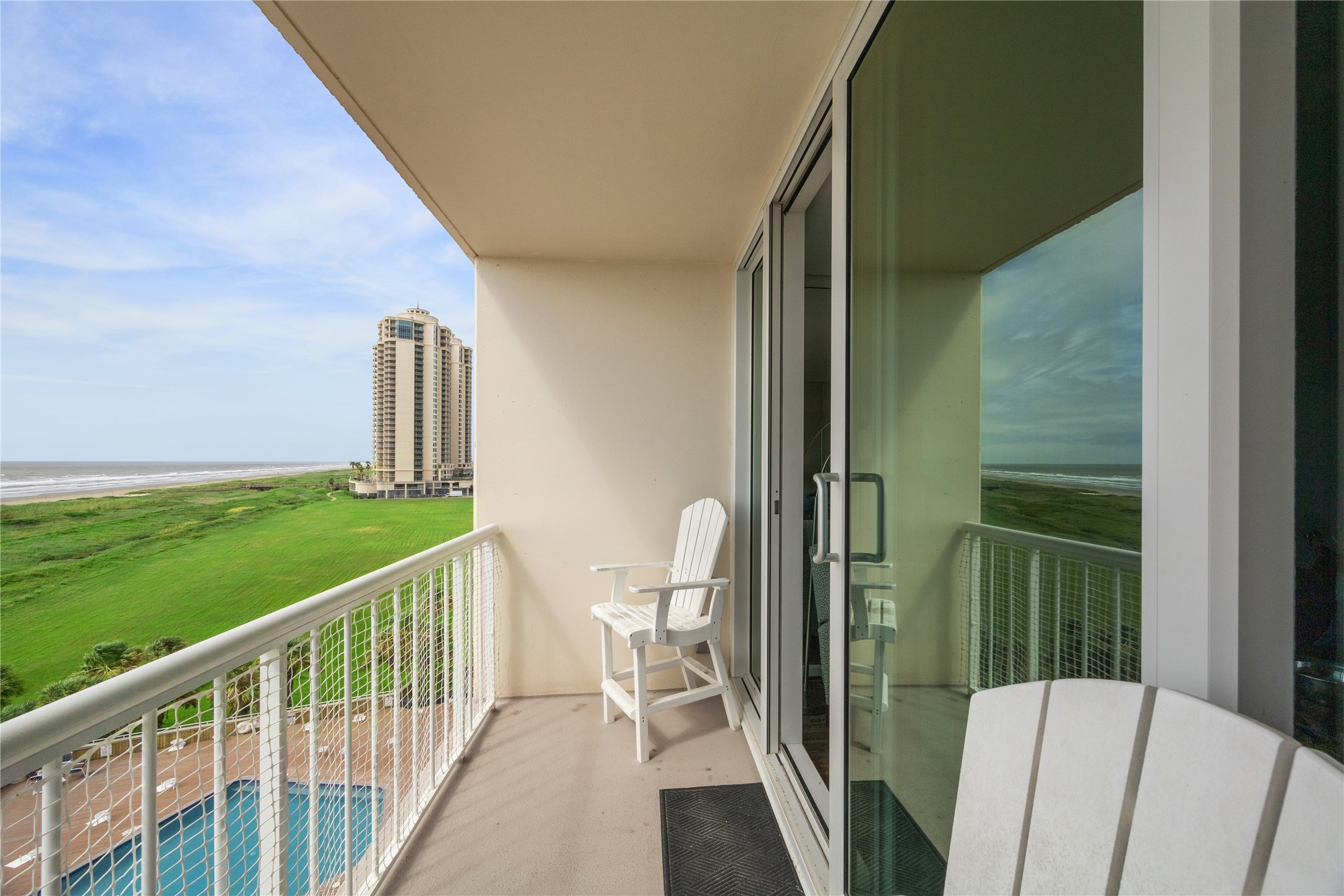  1401 E Beach Drive #509 - 物件實景