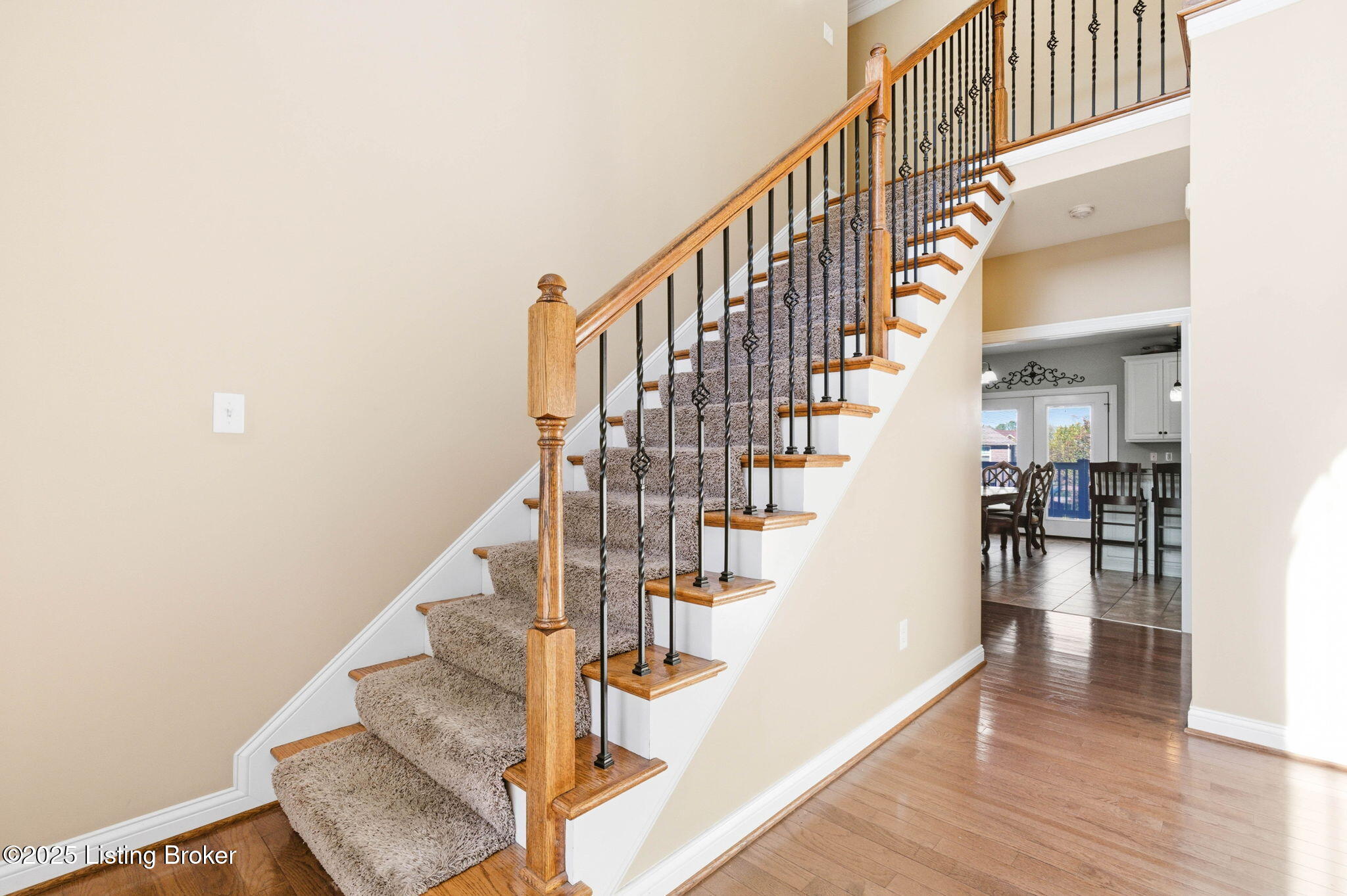 La Grange, Kentucky, 40031, United States, 5 Bedrooms Bedrooms, ,4 BathroomsBathrooms,Residential,For Sale,1971685