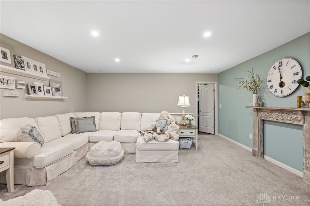 Franklin, Ohio, 45005, United States, 3 Bedrooms Bedrooms, ,2 BathroomsBathrooms,Residential,For Sale,1996817