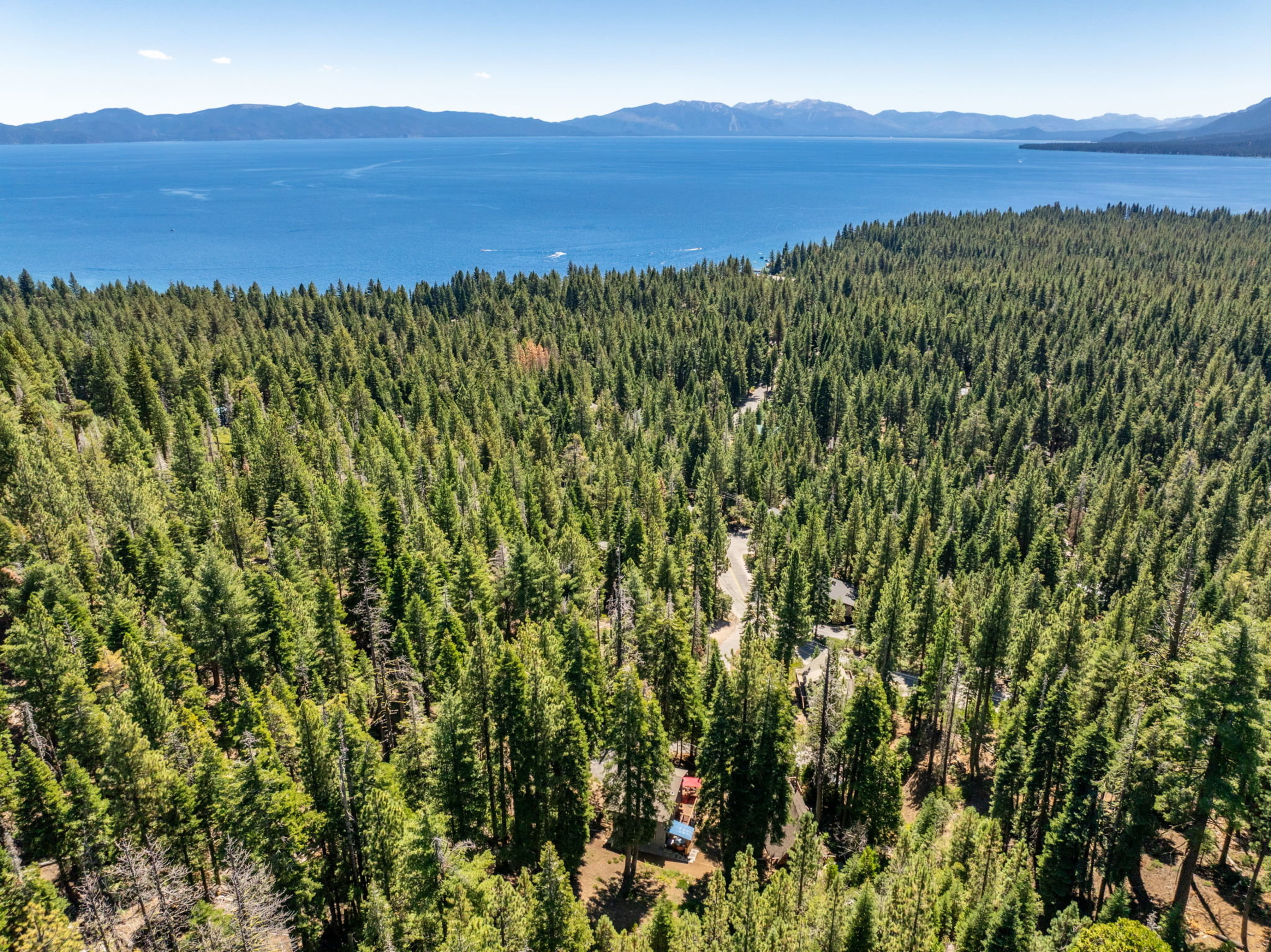  Lake Tahoe Views with Private Pier & Buoy Access - 物件實景
