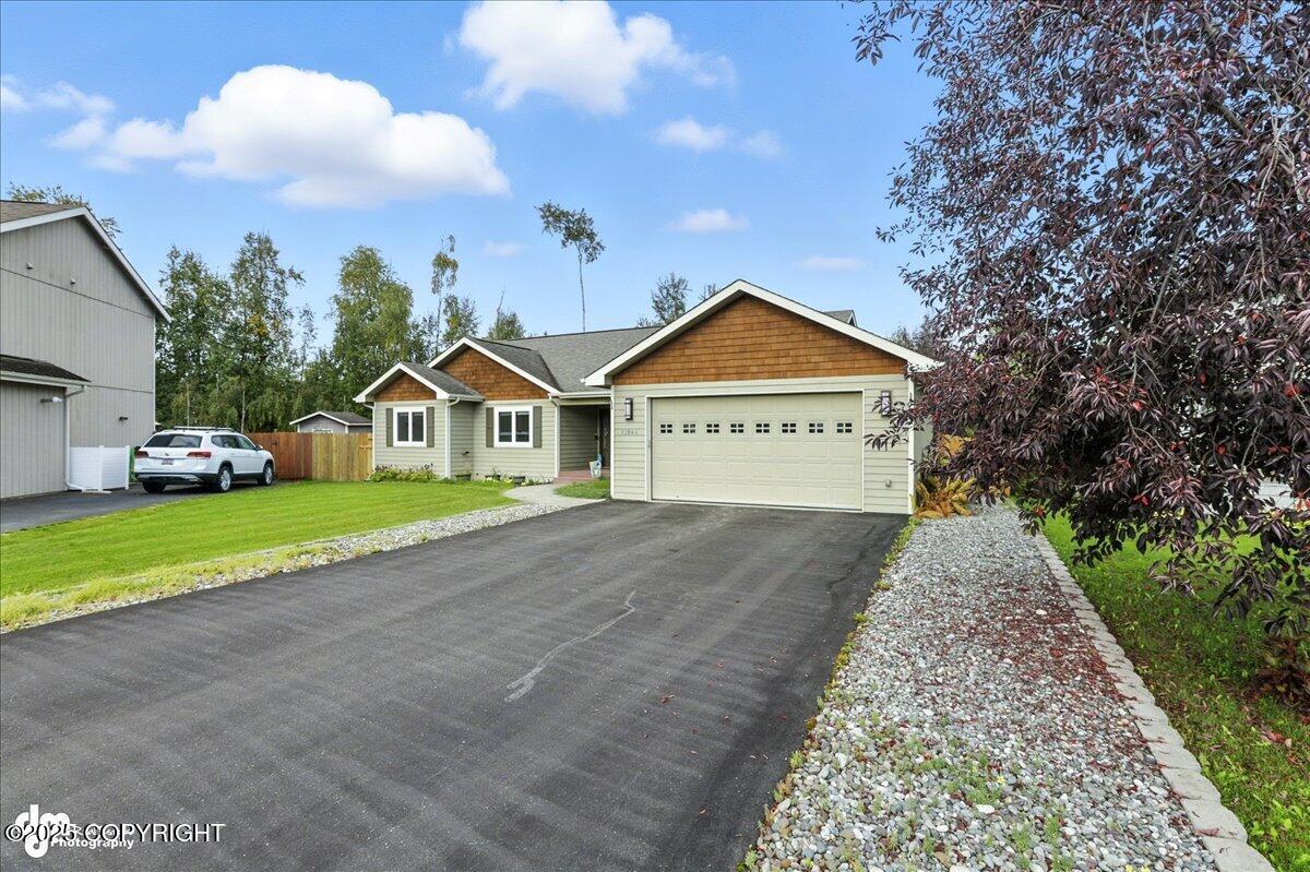 Eagle River, Alaska, 99577, United States, 3 Bedrooms Bedrooms, ,2 BathroomsBathrooms,Residential,For Sale,1936928