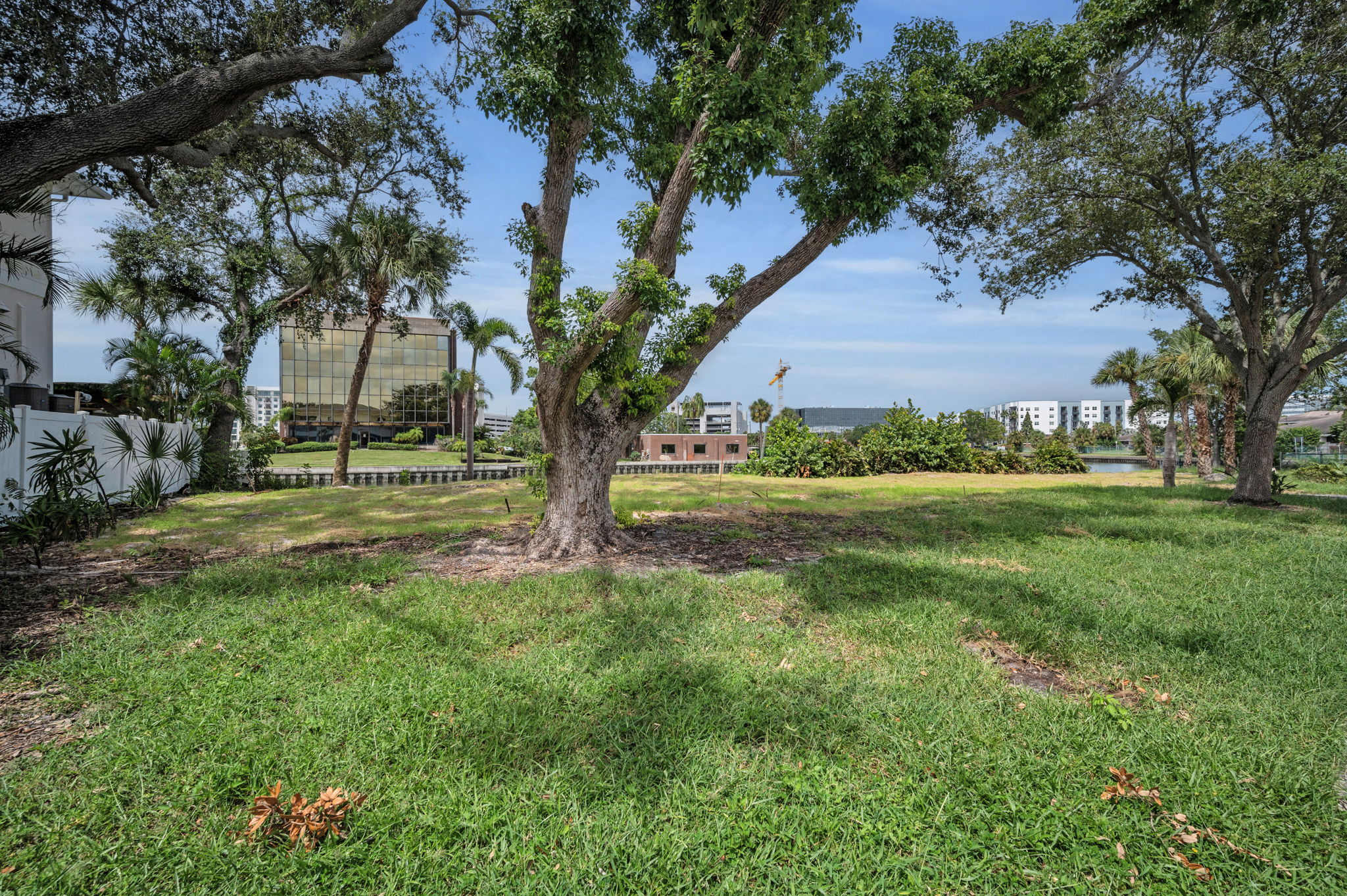 Tampa, Florida, 33609, United States, ,Land,For Sale,1976610
