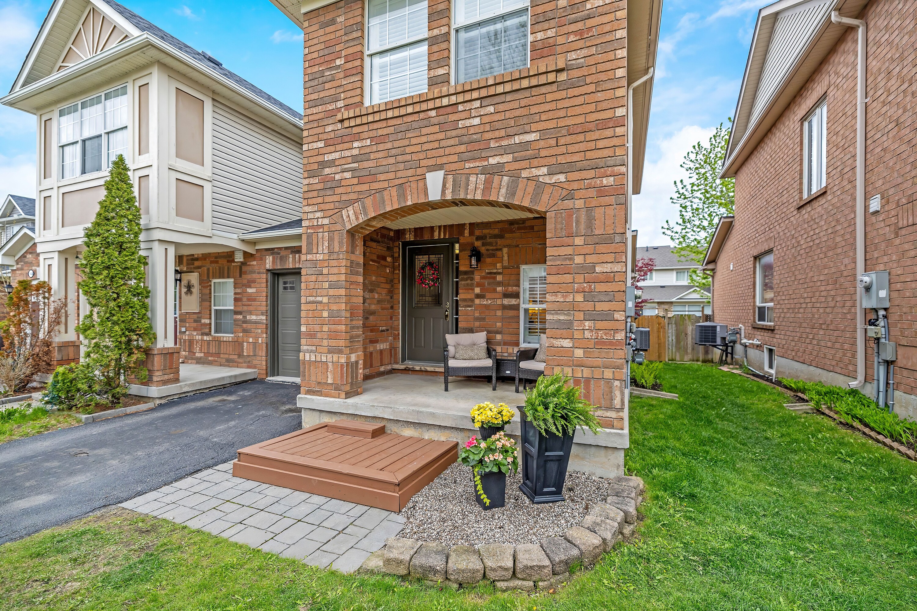  Stunning Mattamy Townhome - 物件實景