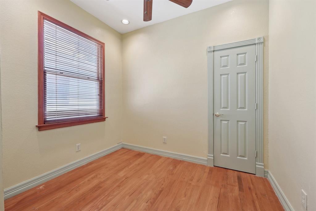 Fort Worth, Texas, 76107, United States, 5 Bedrooms Bedrooms, ,3 BathroomsBathrooms,Residential,For Sale,1915369