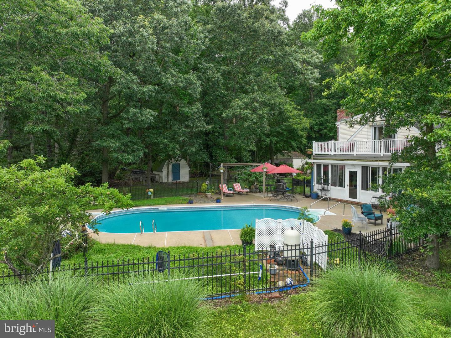 Easton, Maryland, 21601, United States, 5 Bedrooms Bedrooms, ,4 BathroomsBathrooms,Residential,For Sale,2002273