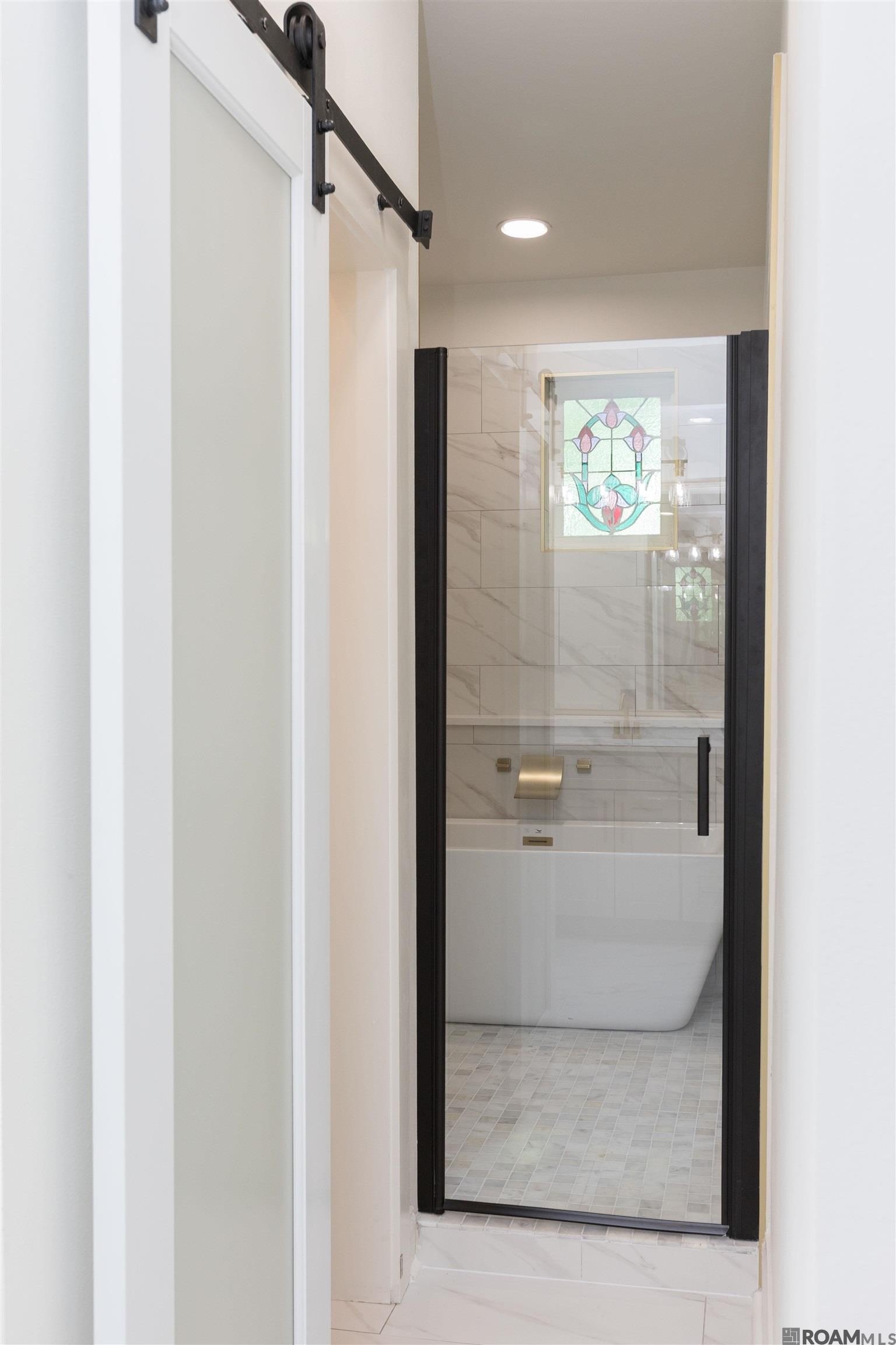 Baton Rouge, Louisiana, 70817, United States, 5 Bedrooms Bedrooms, ,4 BathroomsBathrooms,Residential,For Sale,1984389