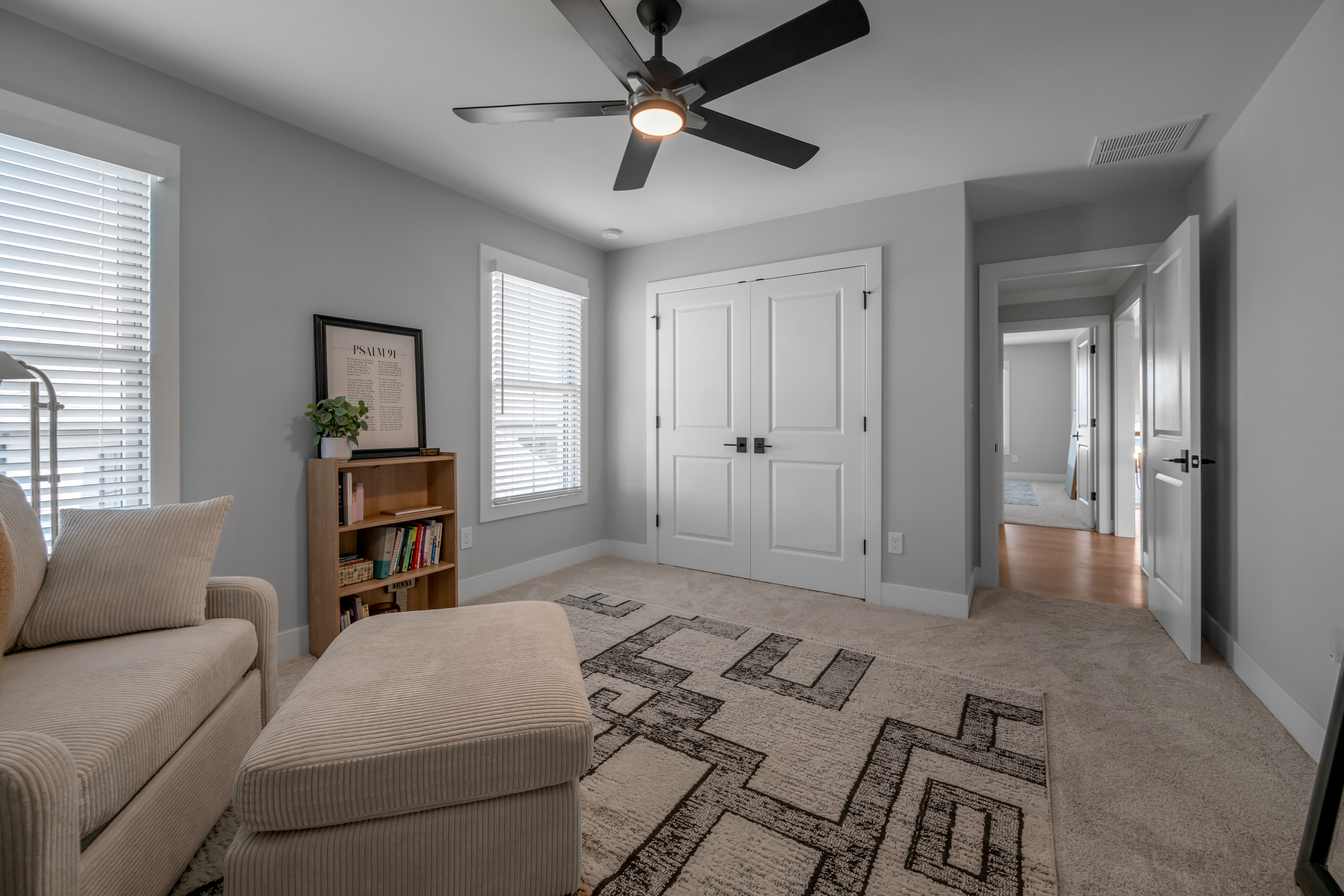  2429 Lorenzo Way - 物件實景