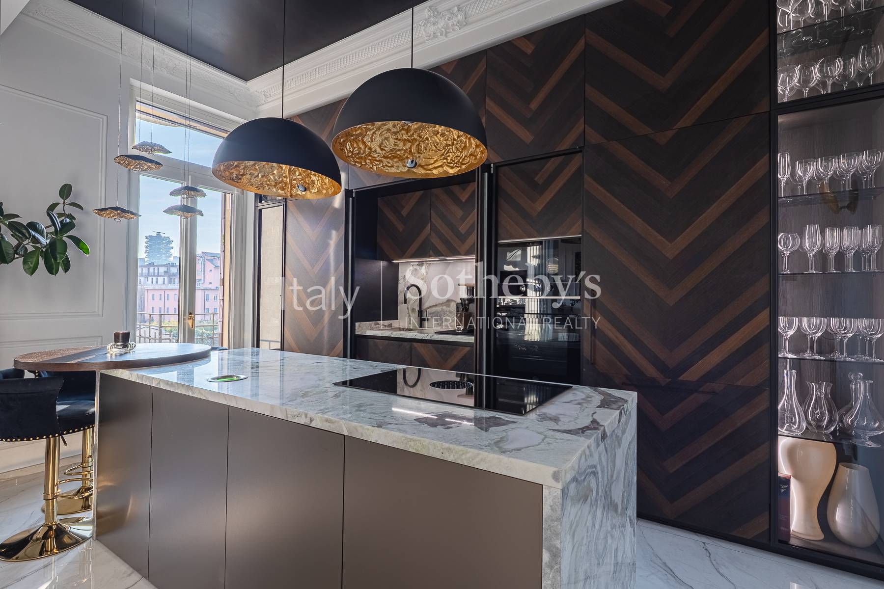  Refurbished five-bedroom apartment with terrace - 物件實景