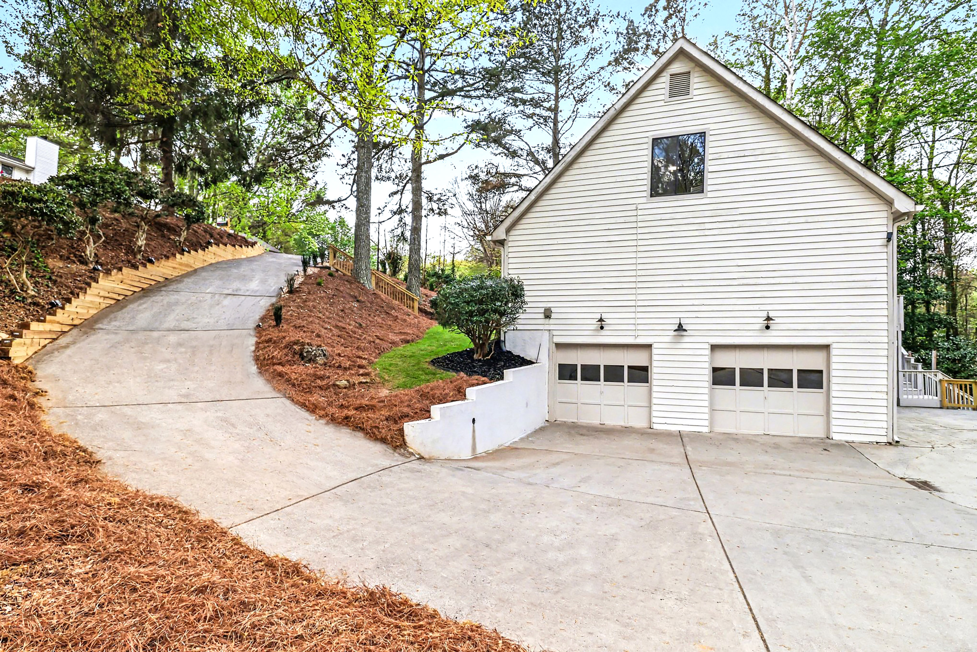  Beautifully Renovated Home in Britton Subdivision - 物件實景